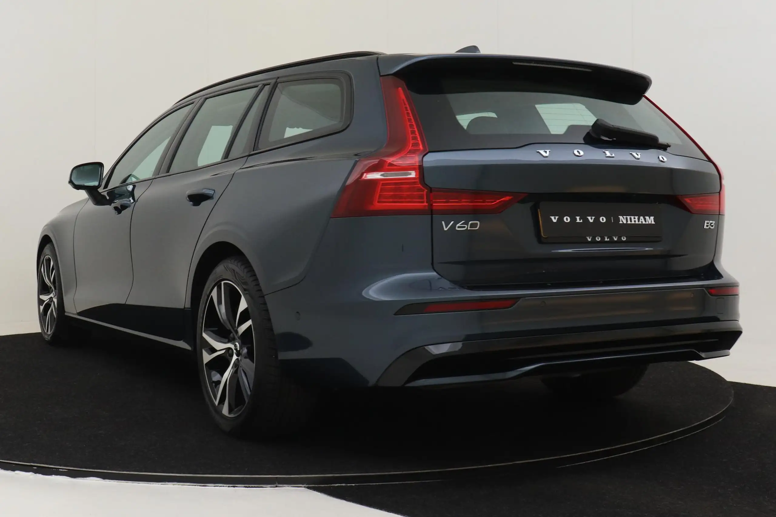 Volvo - V60