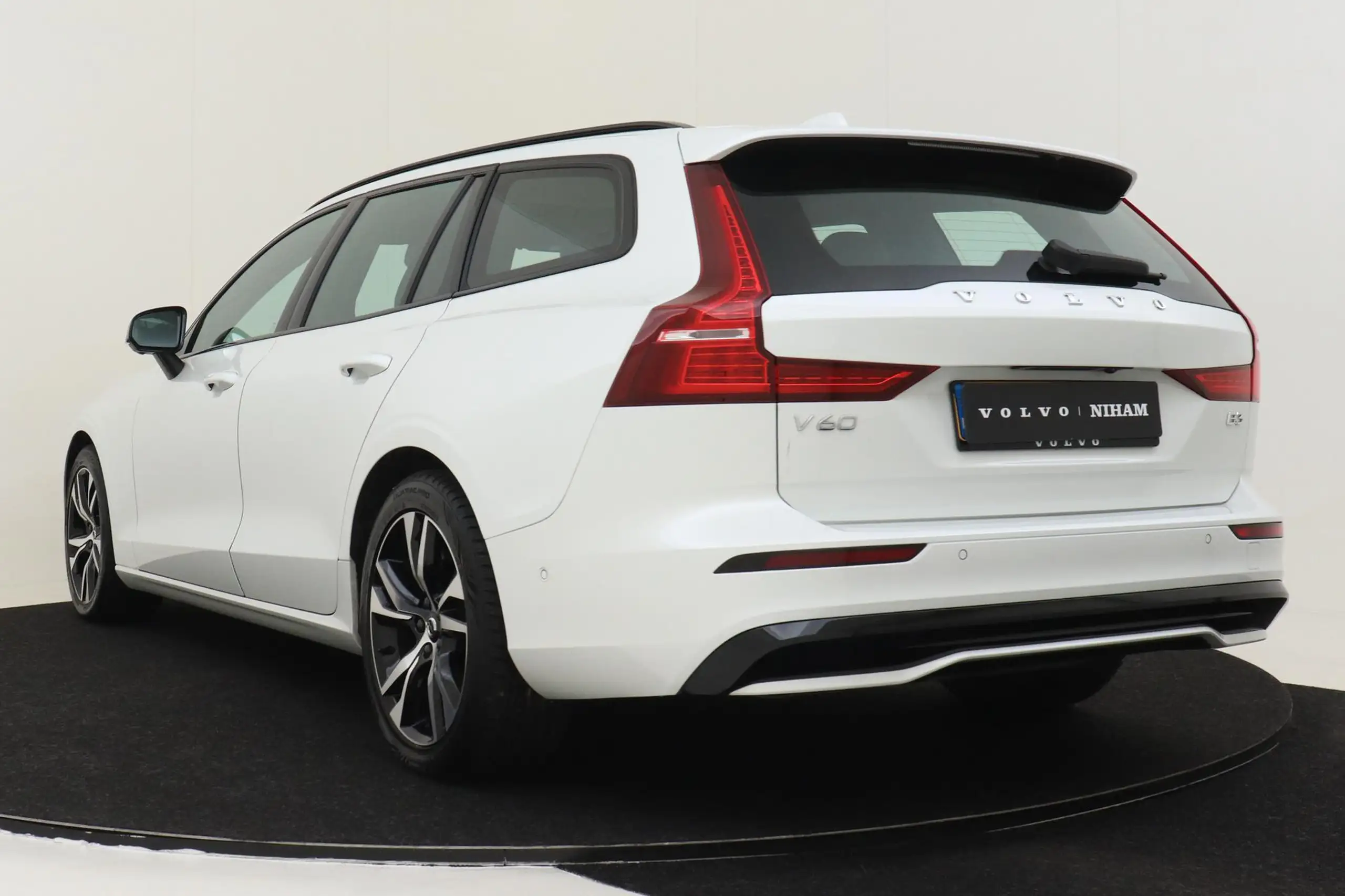 Volvo - V60