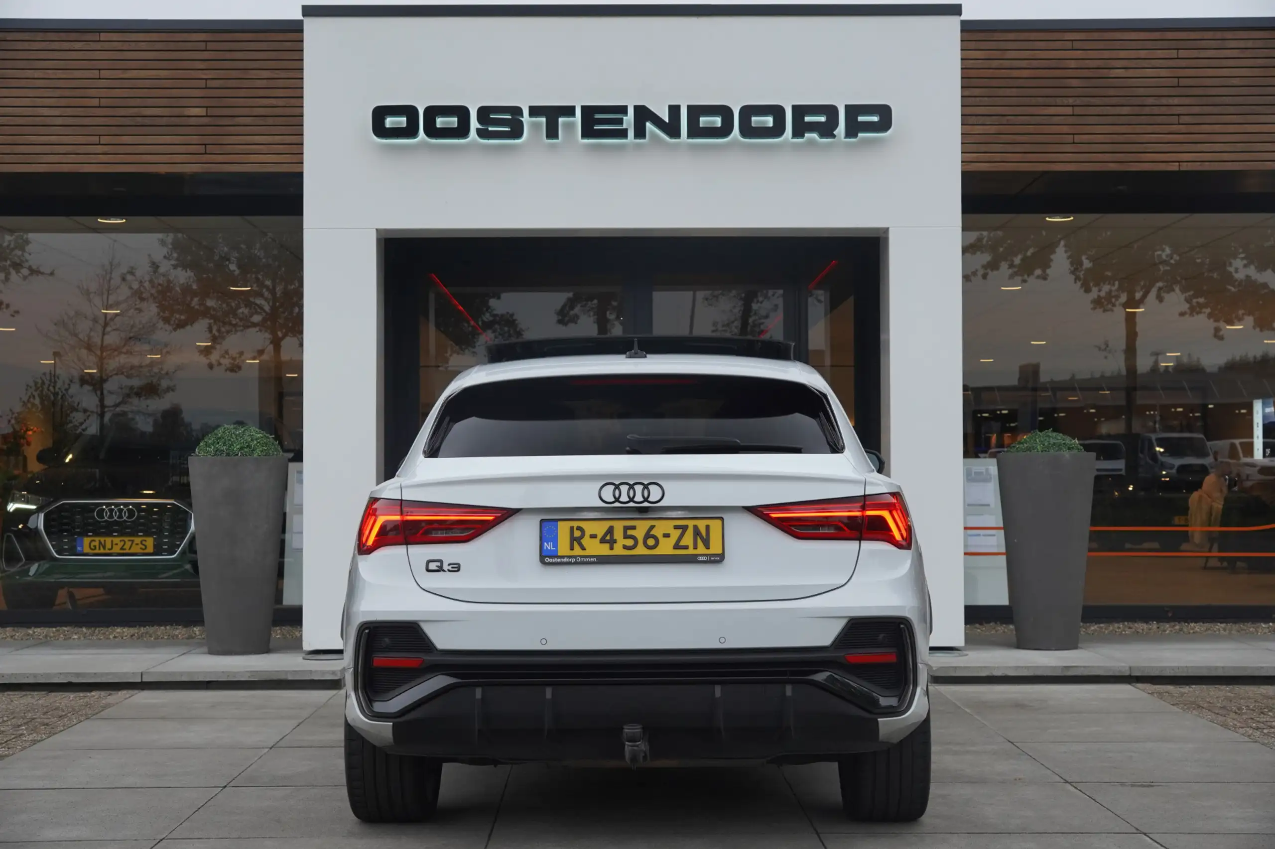 Audi - Q3