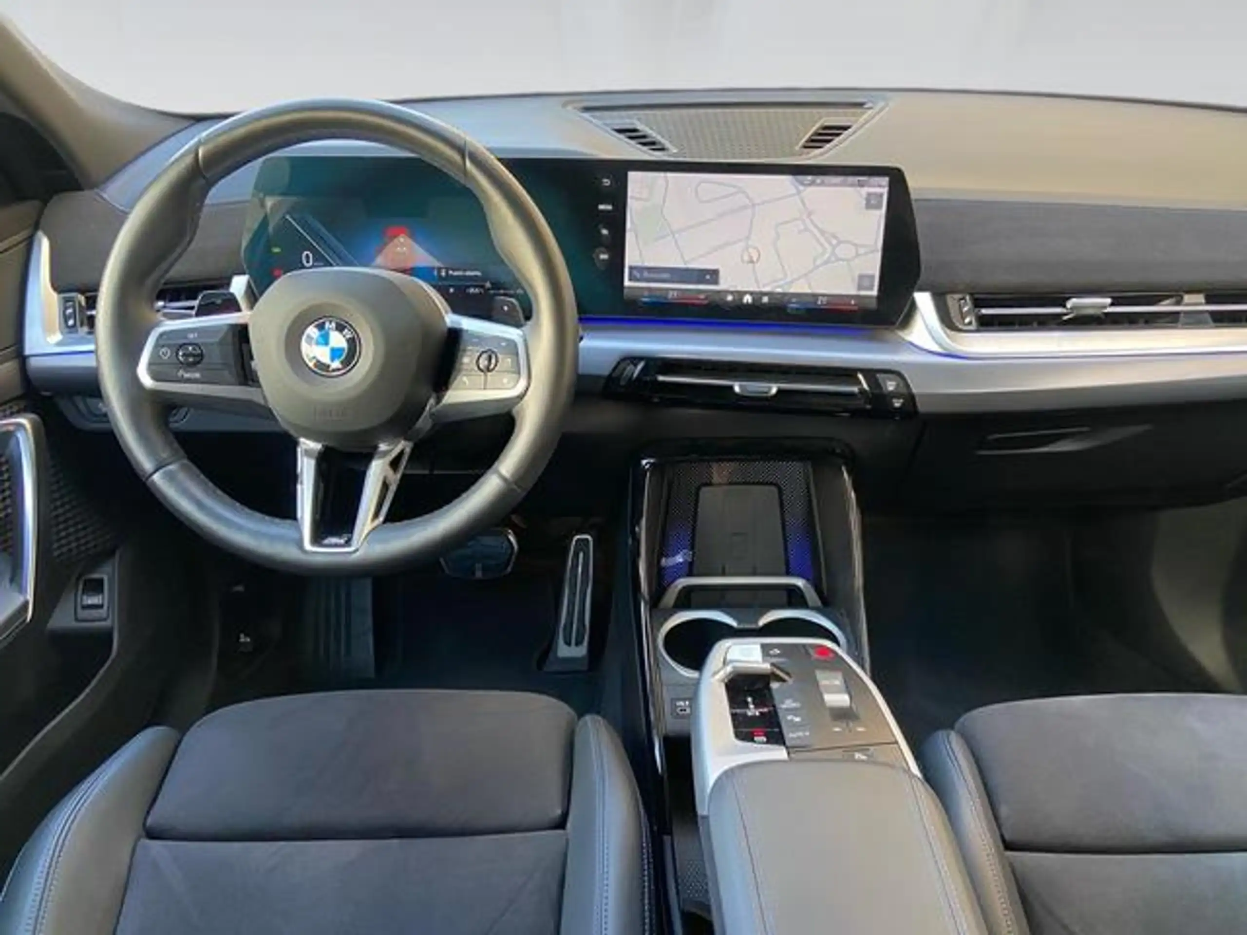 BMW - X2