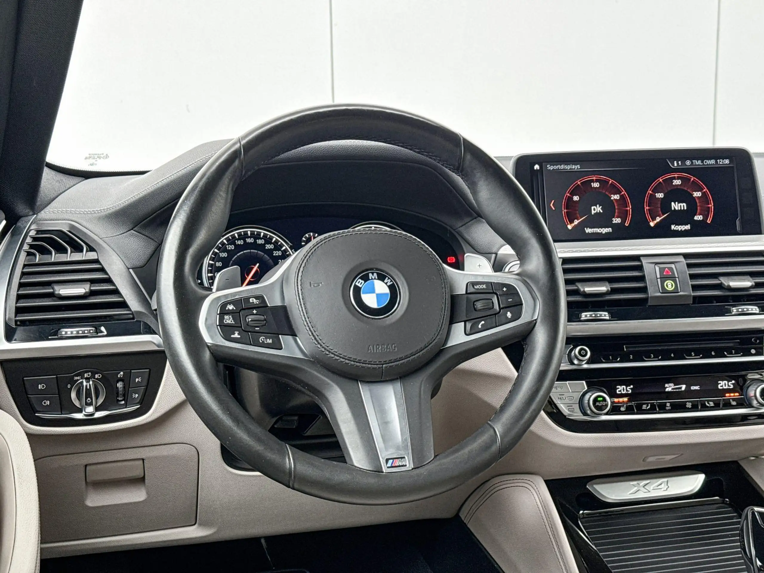 BMW - X4