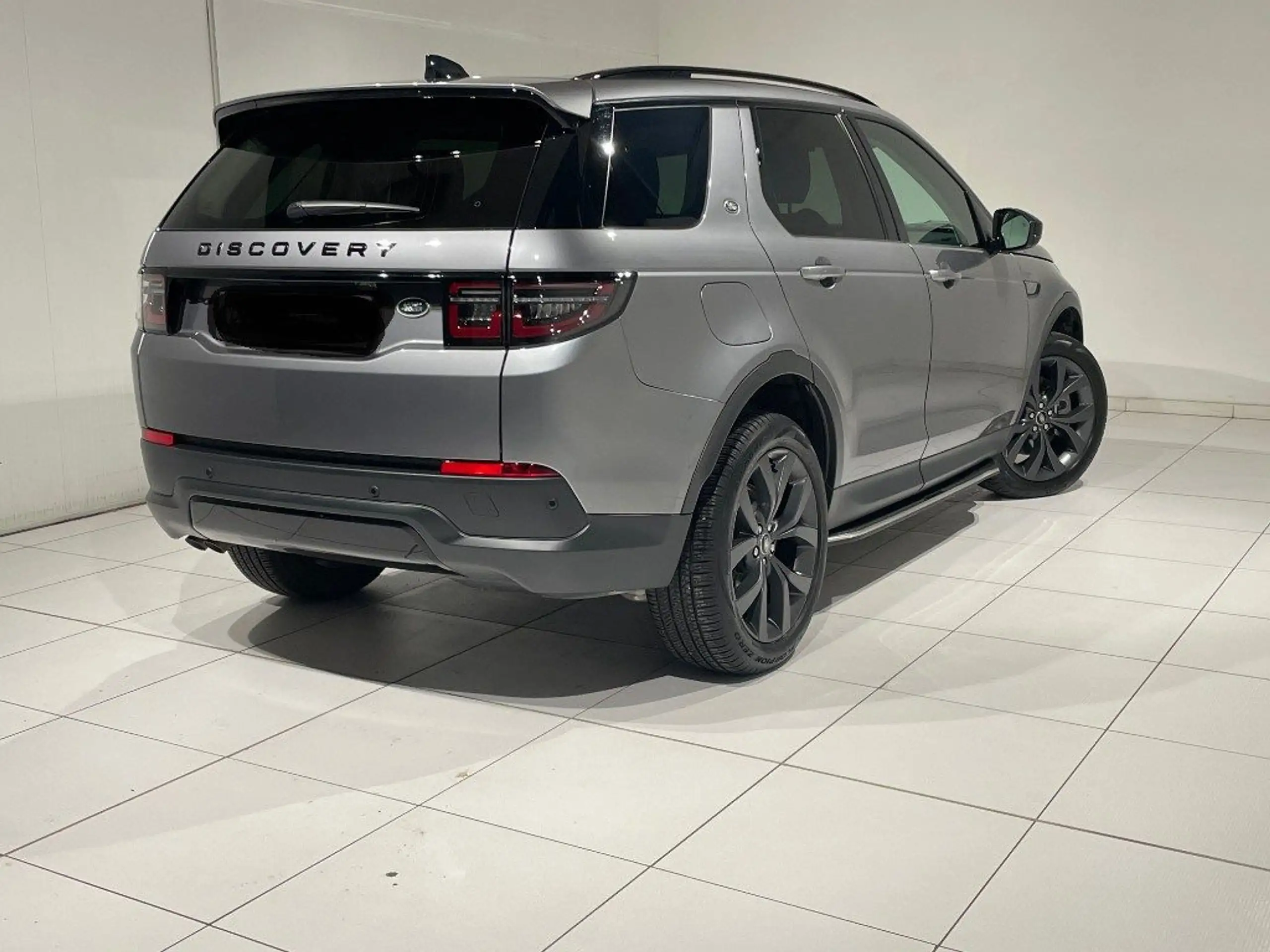 Land Rover - Discovery Sport