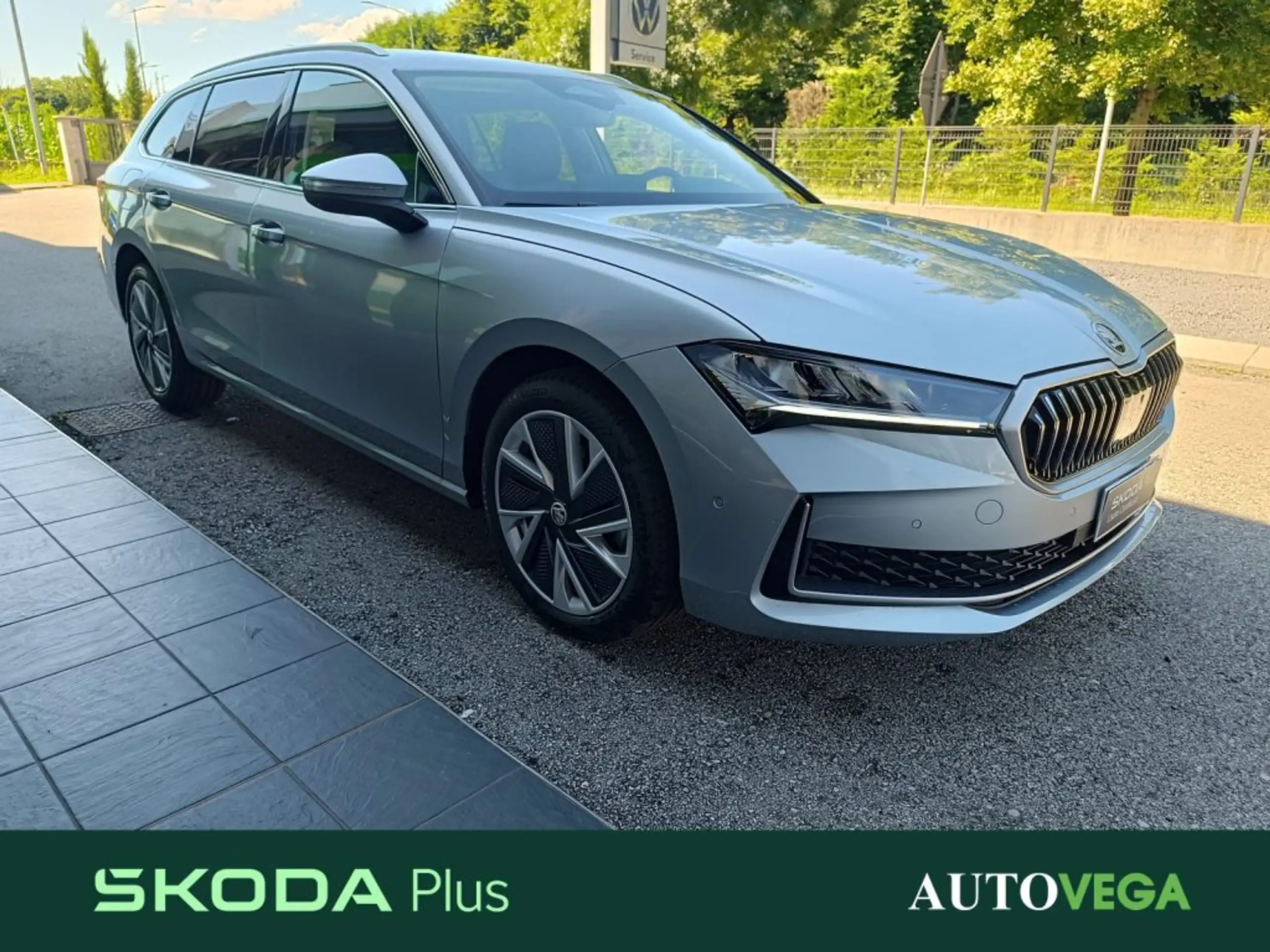 Skoda - Superb