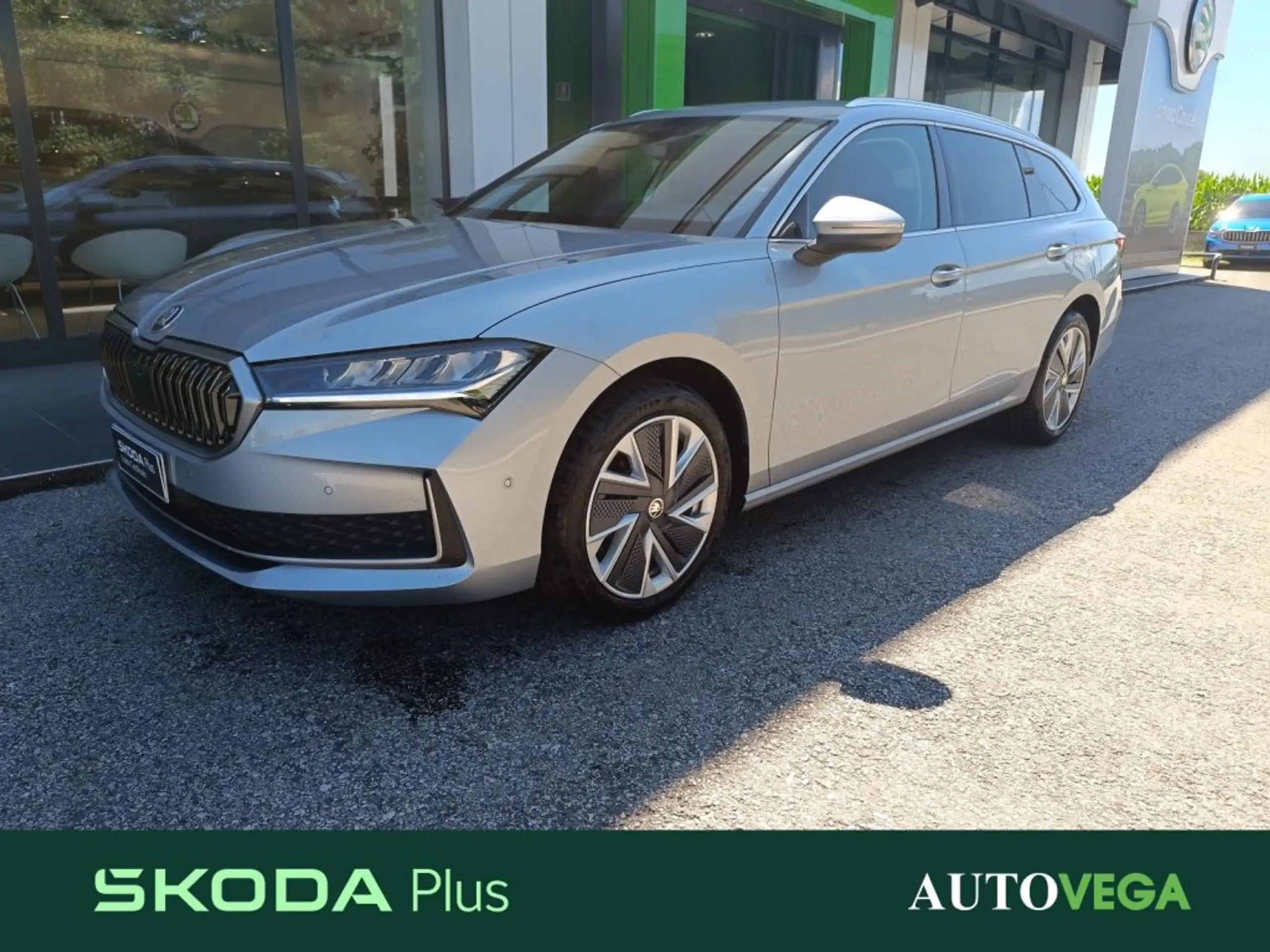 Skoda - Superb