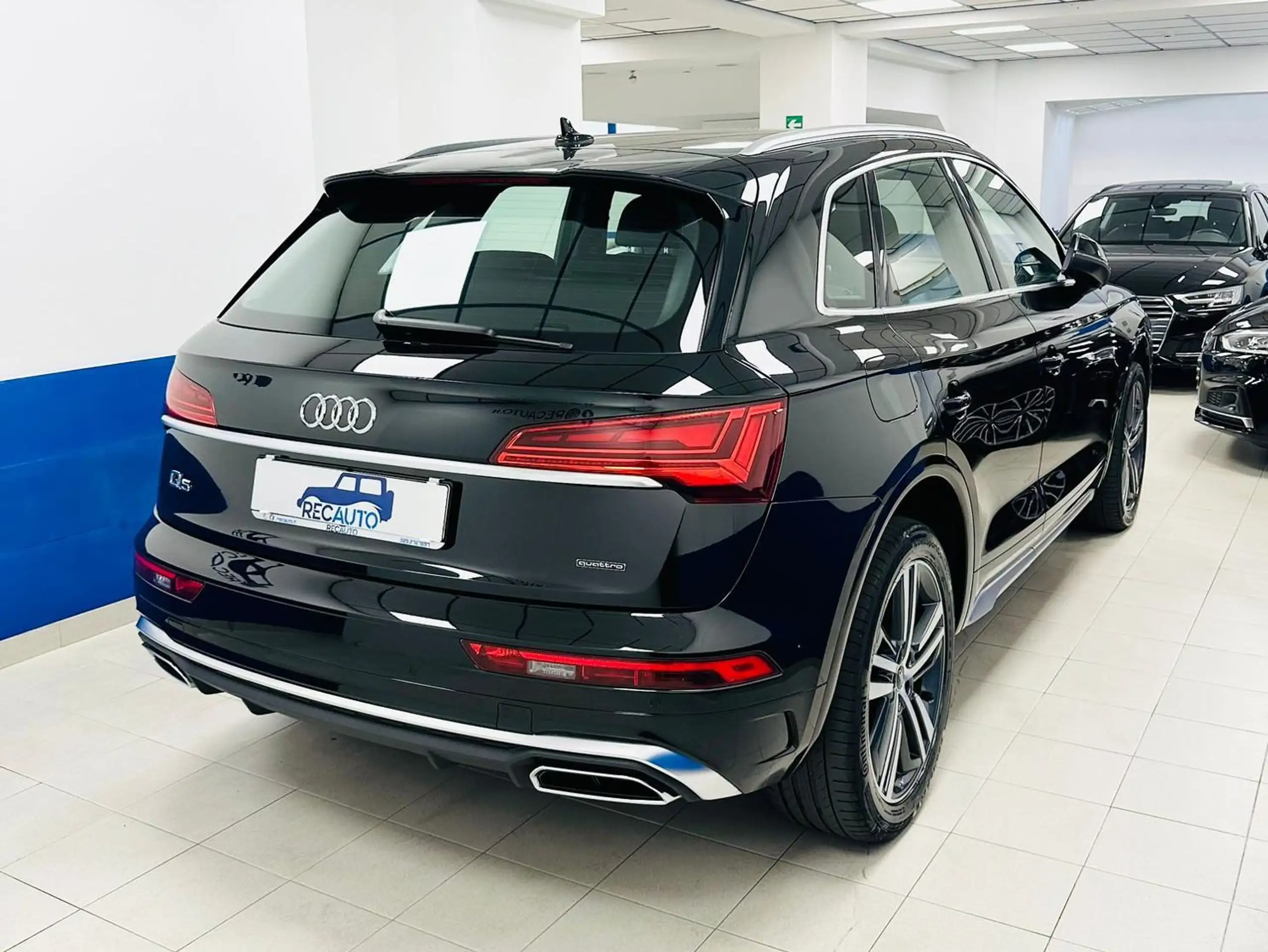 Audi - Q5