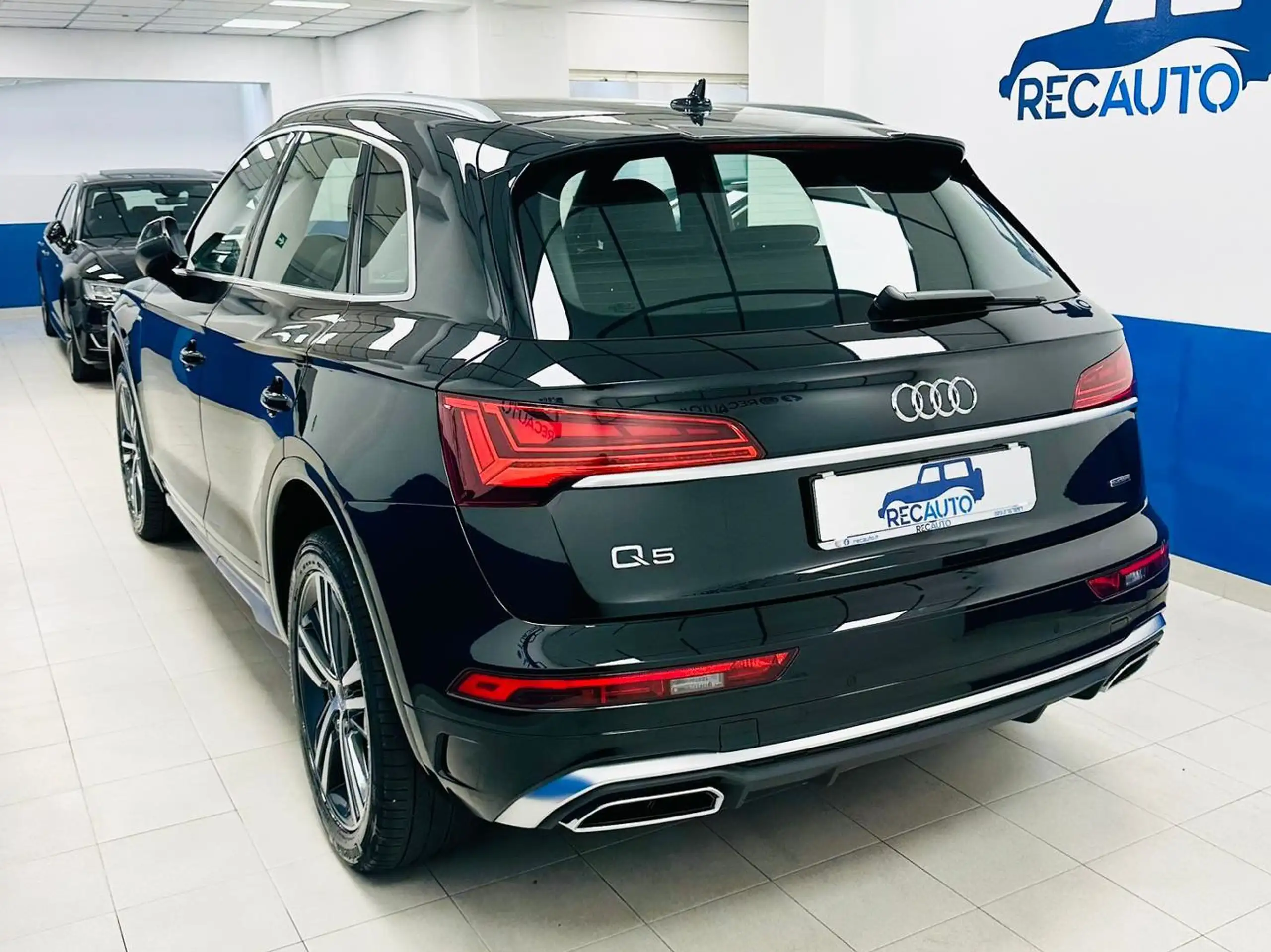 Audi - Q5