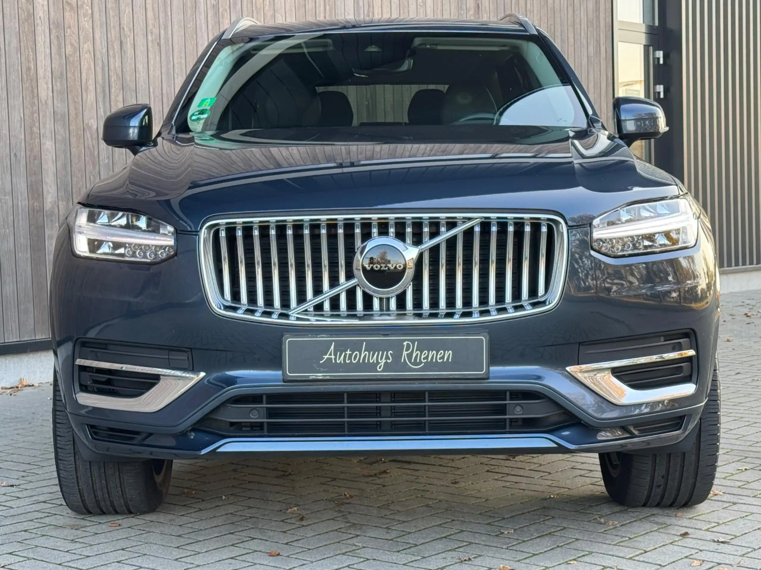 Volvo - XC90