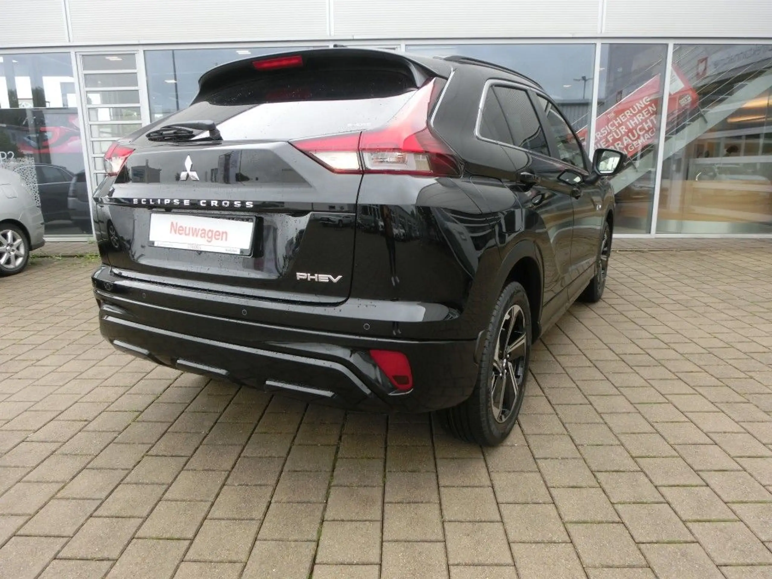 Mitsubishi - Eclipse Cross