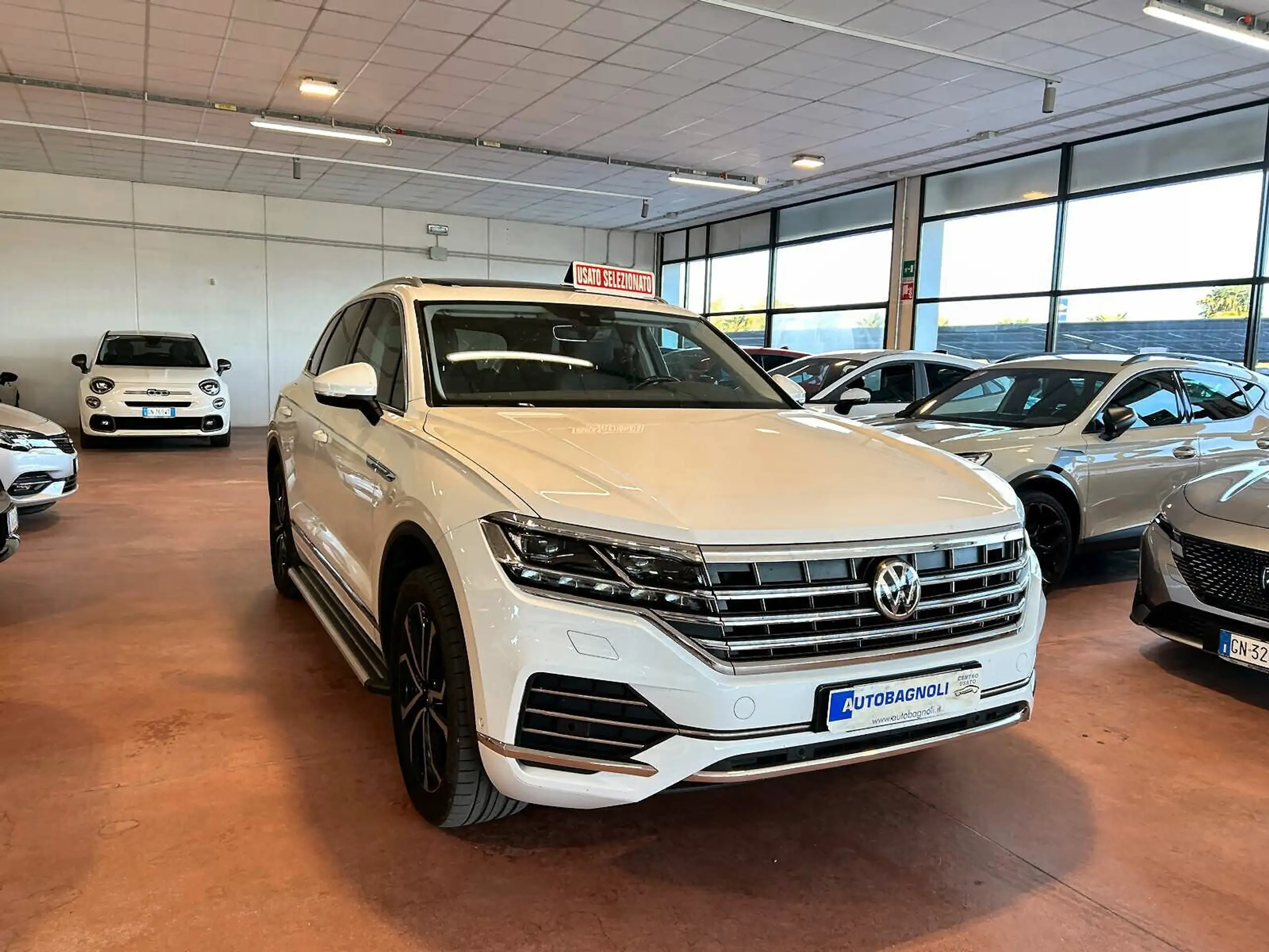 Volkswagen - Touareg