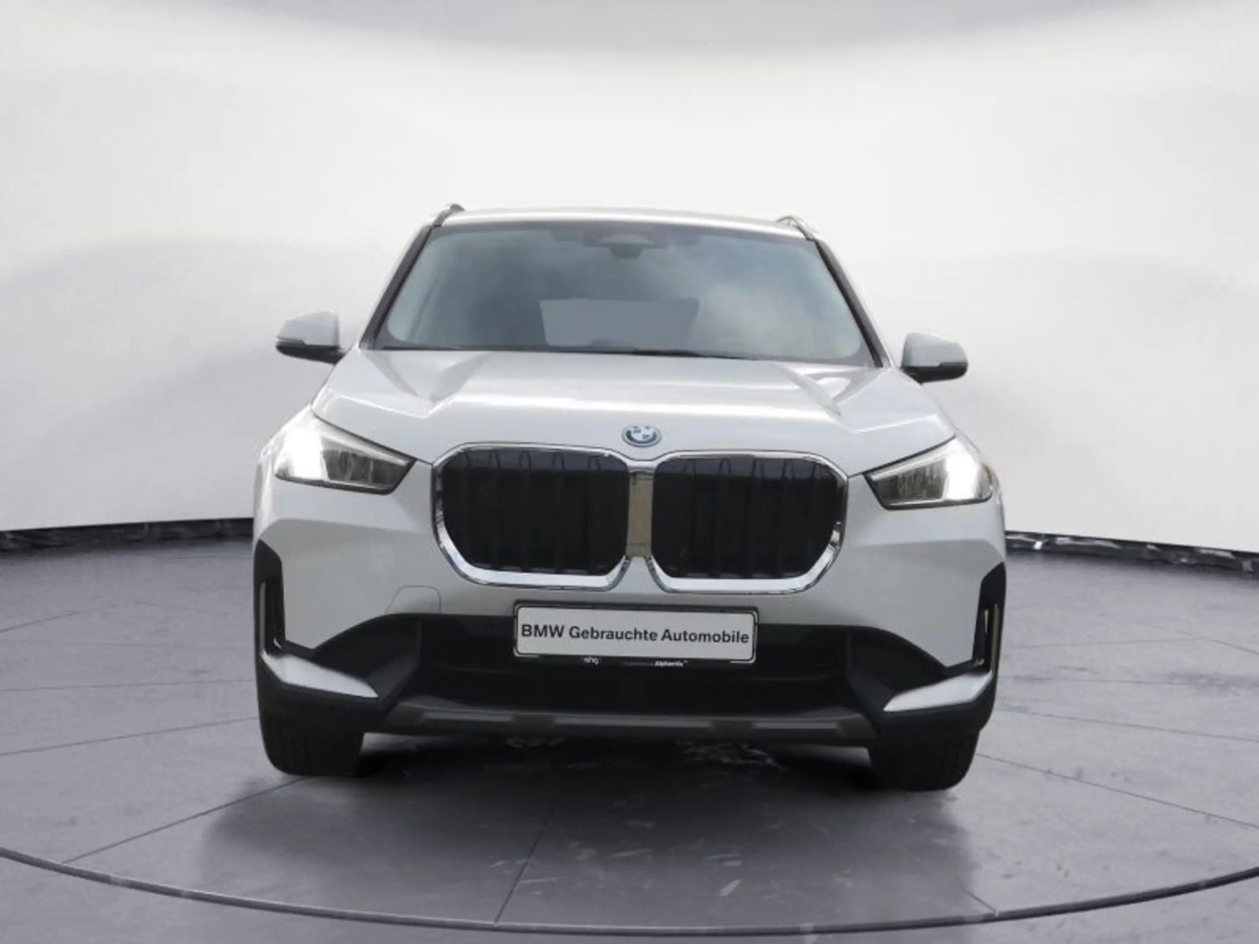 BMW - X1