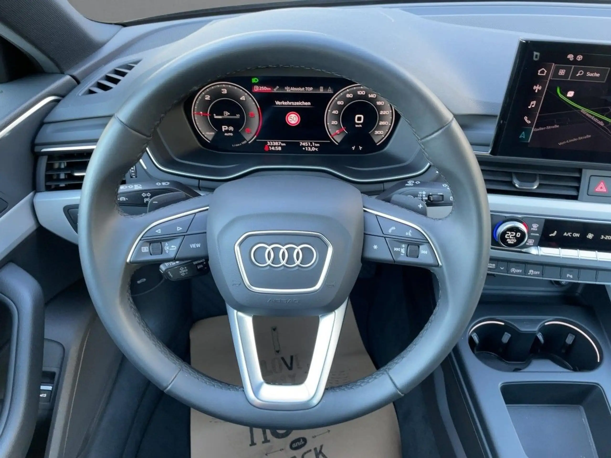 Audi - A4