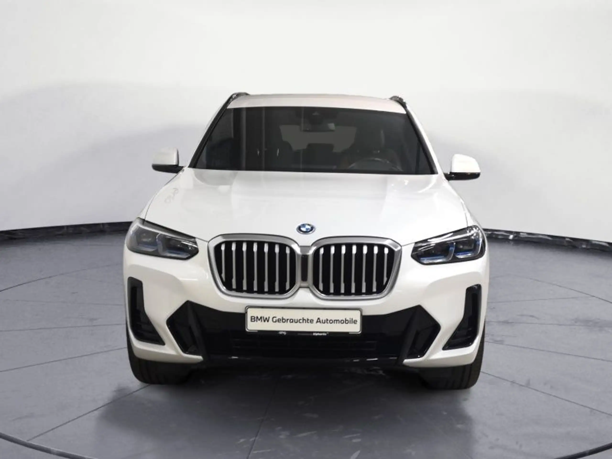 BMW - X3