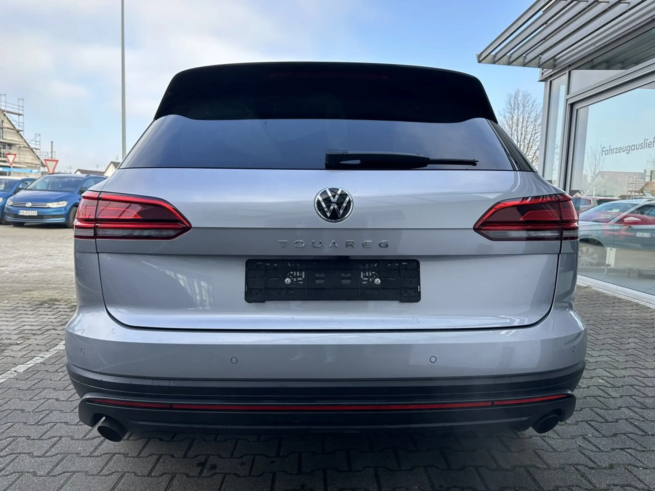 Volkswagen - Touareg