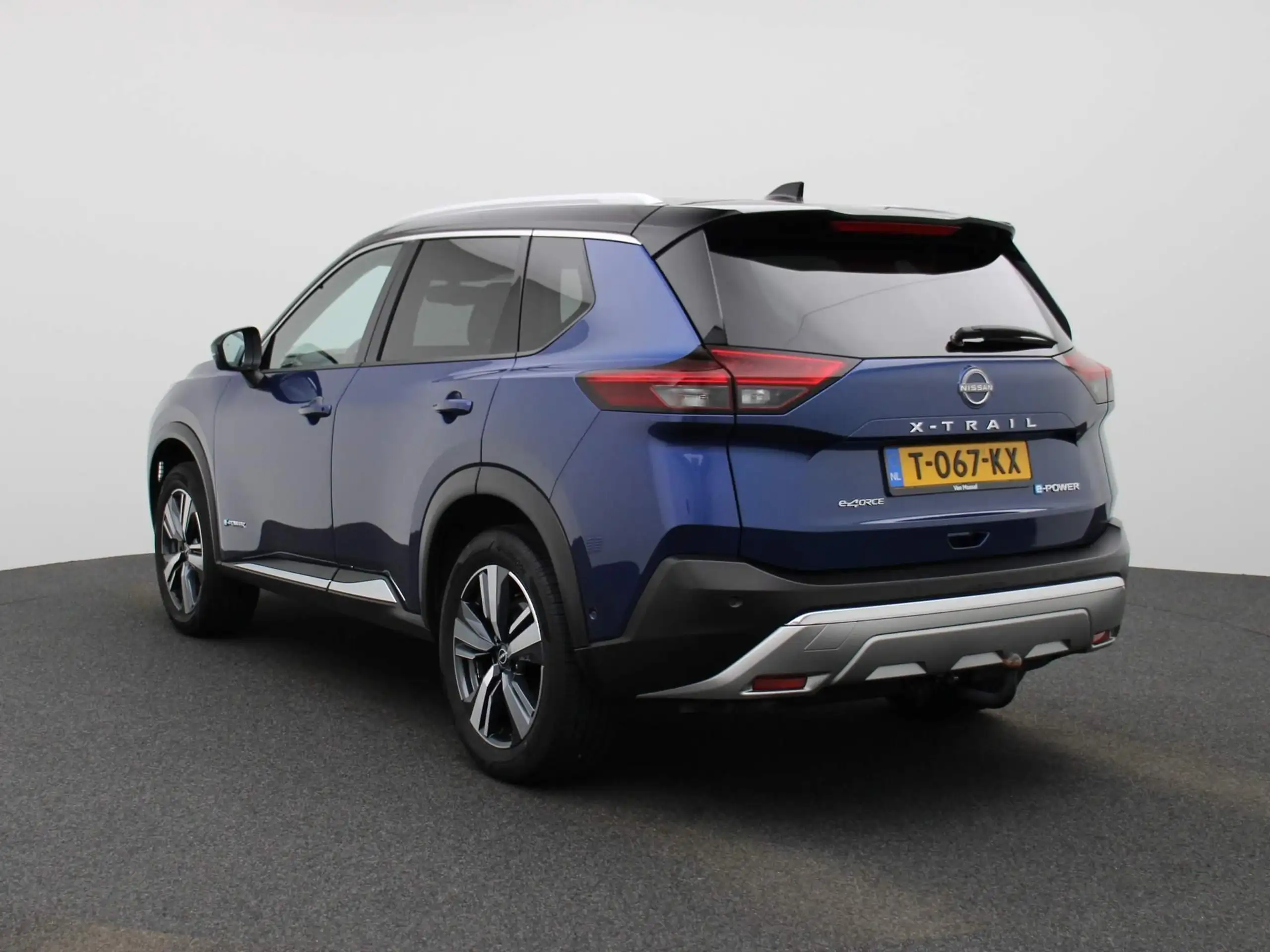 Nissan - X-Trail