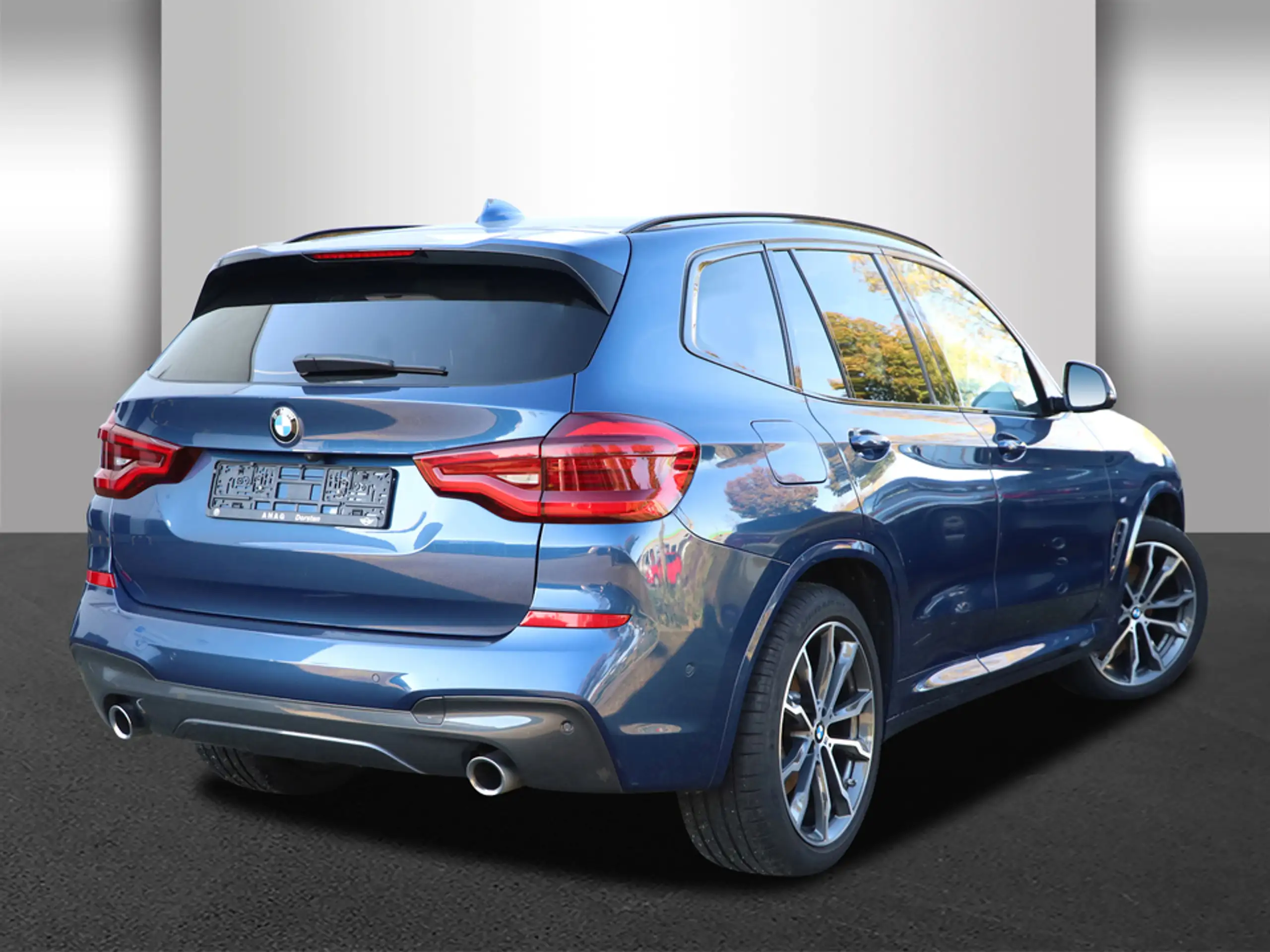 BMW - X3