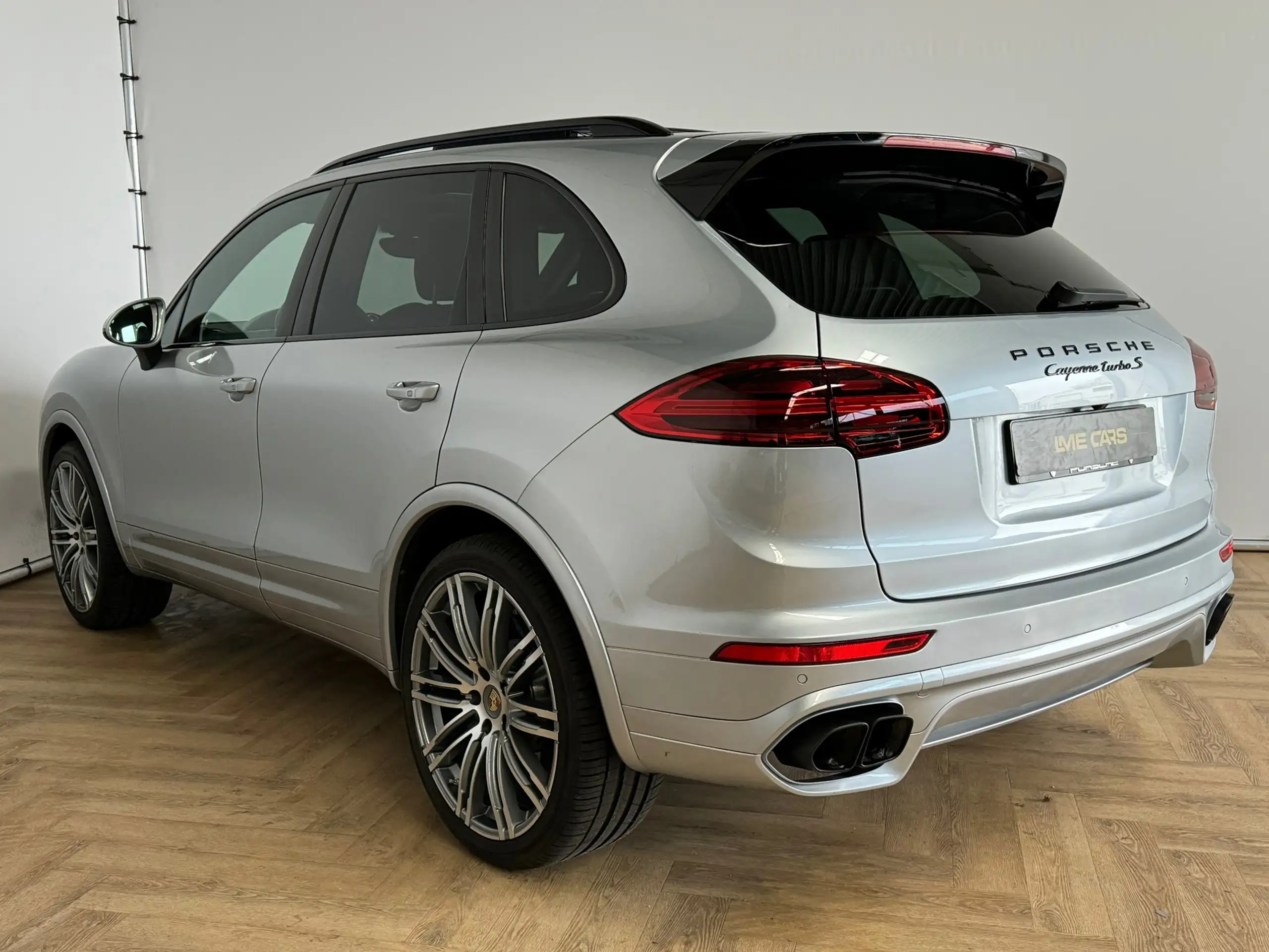 Porsche - Cayenne