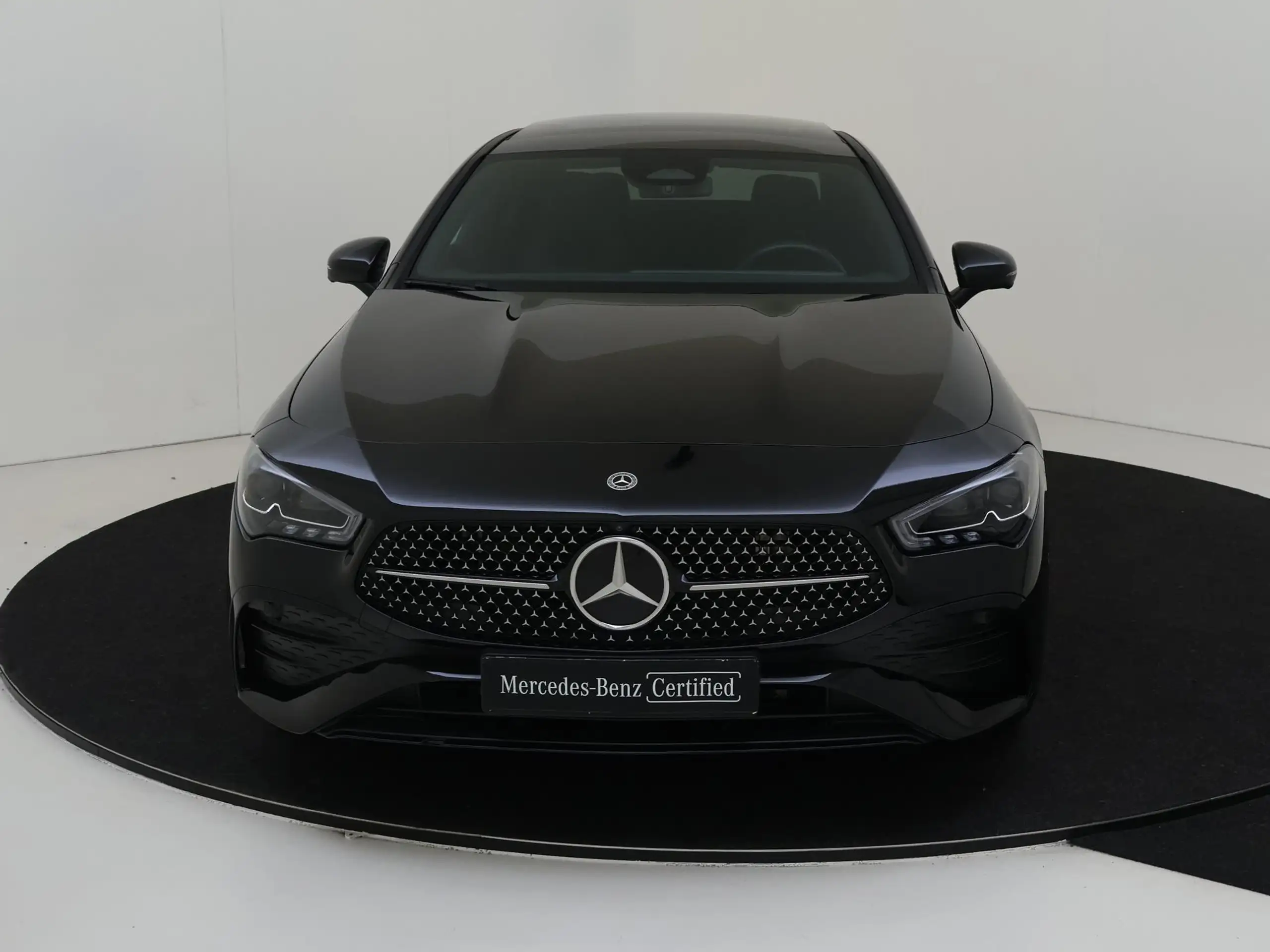 Mercedes-Benz - CLA 250