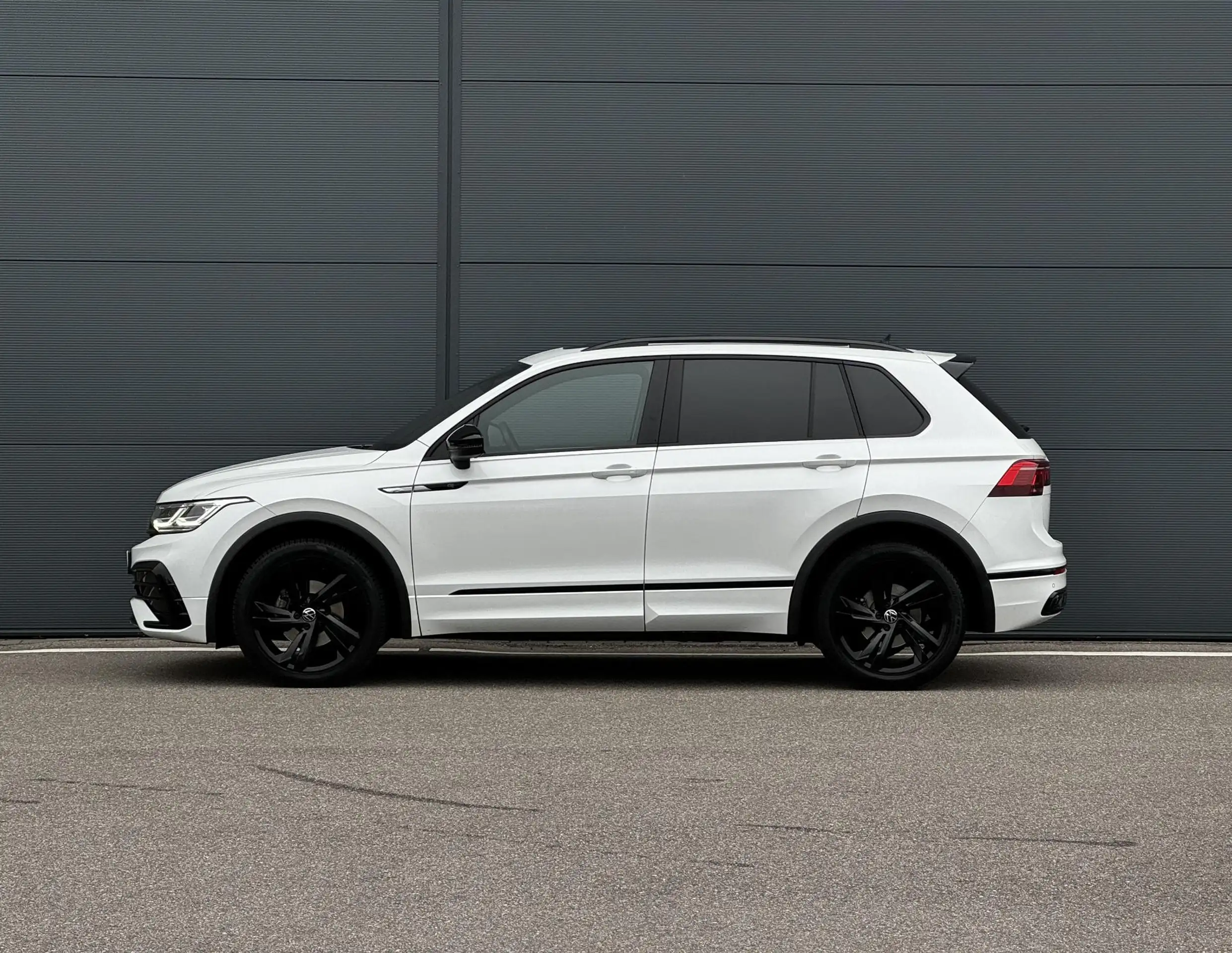 Volkswagen - Tiguan