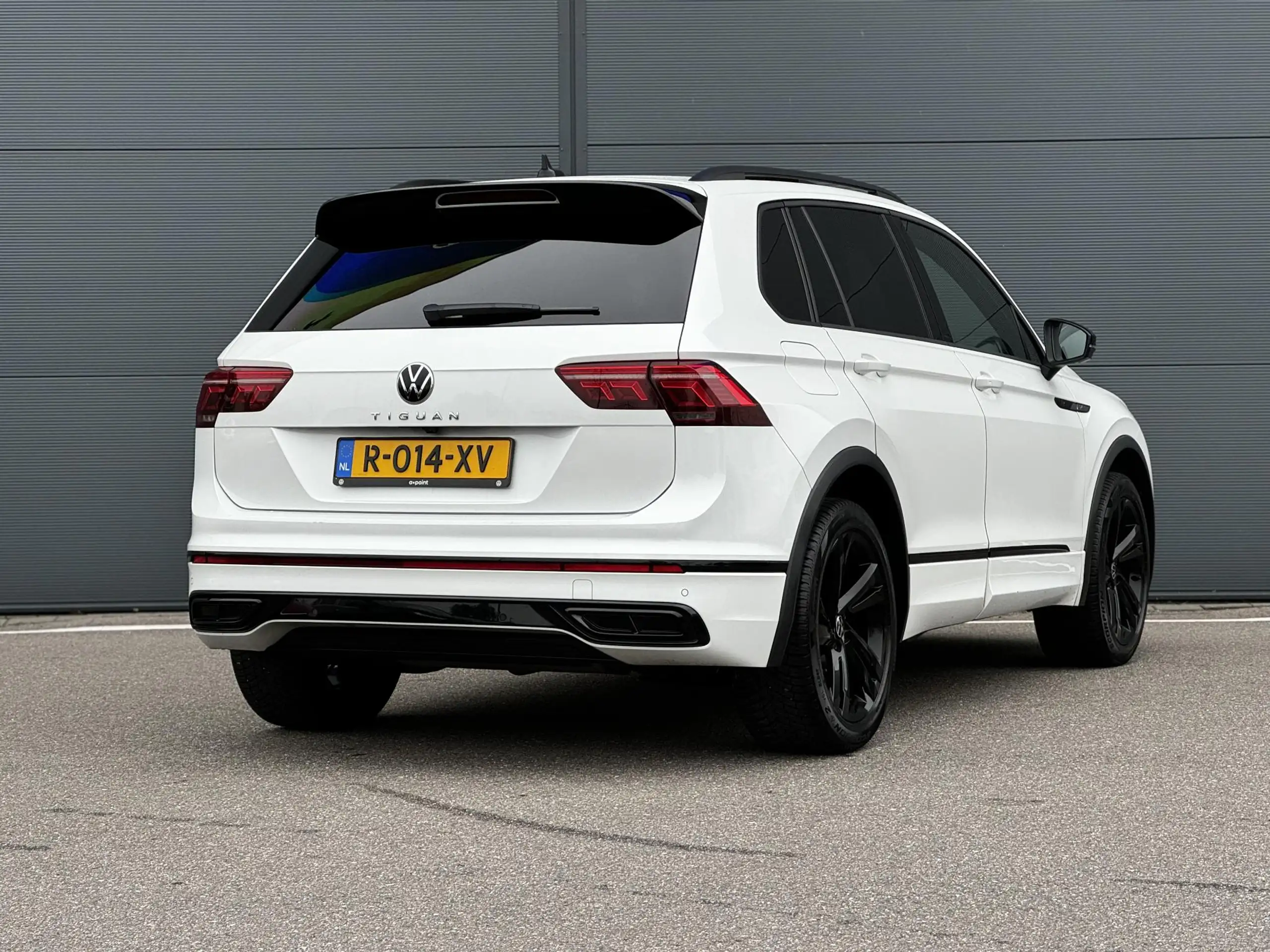 Volkswagen - Tiguan