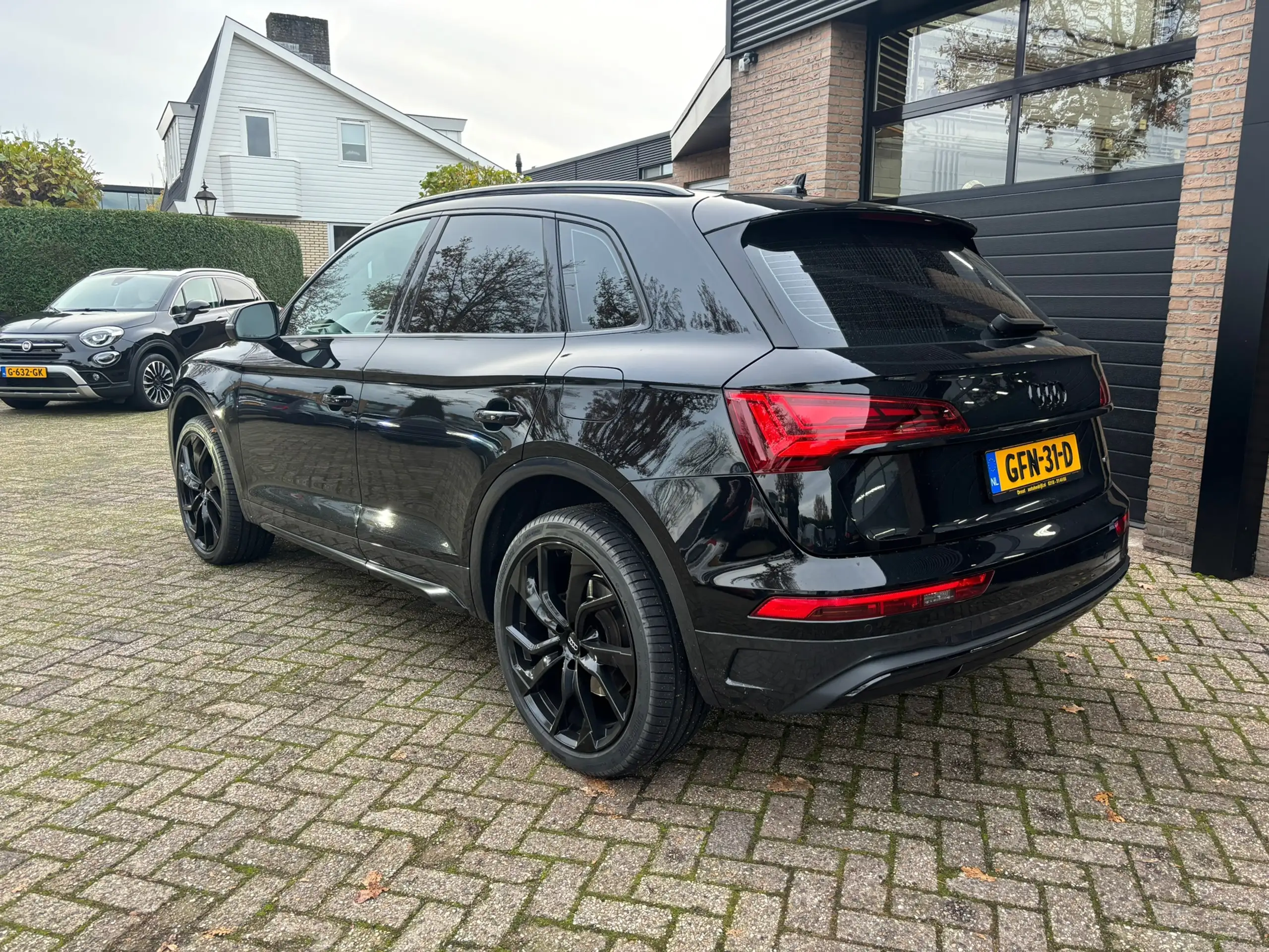 Audi - Q5