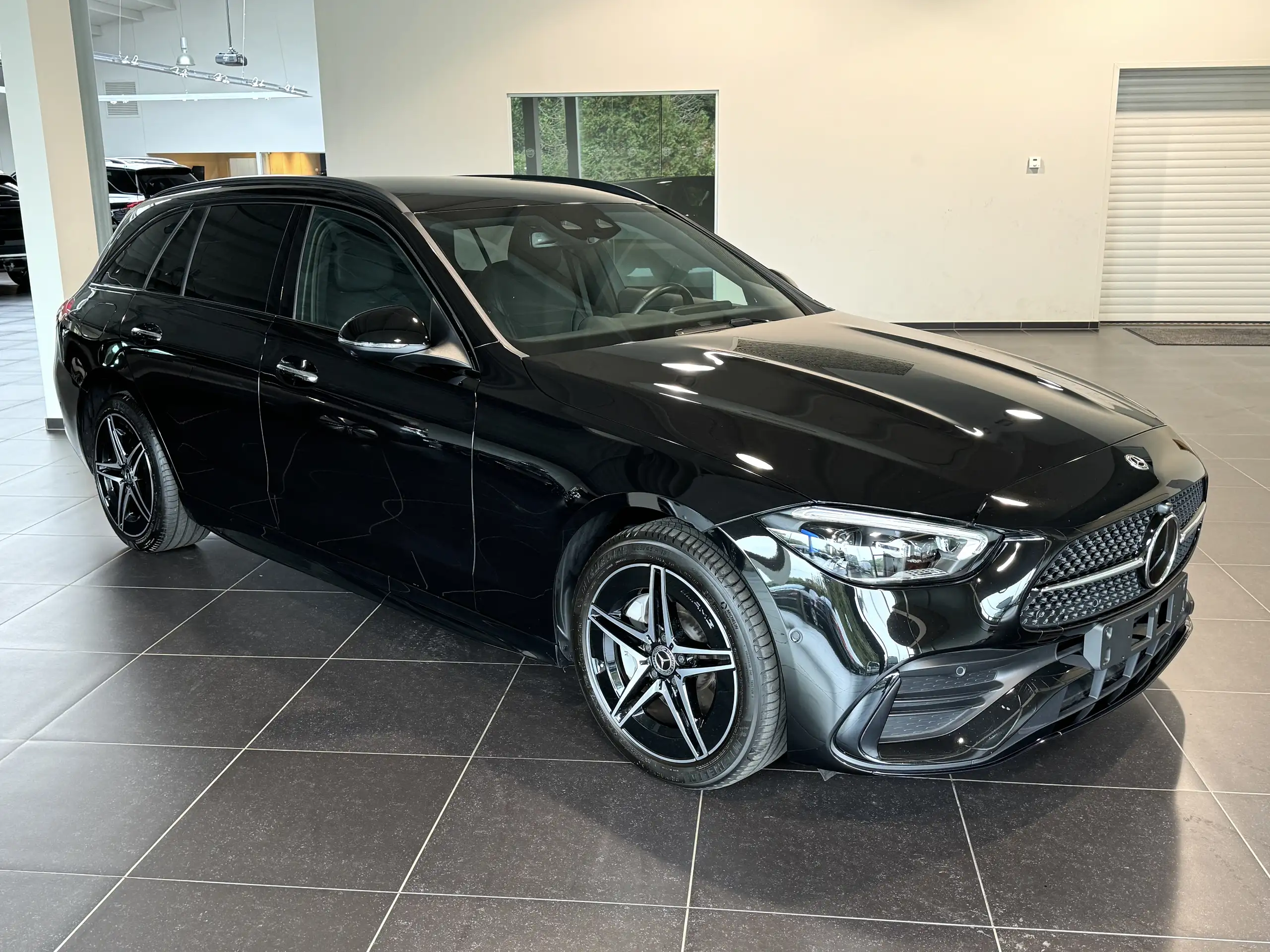 Mercedes-Benz - C 300