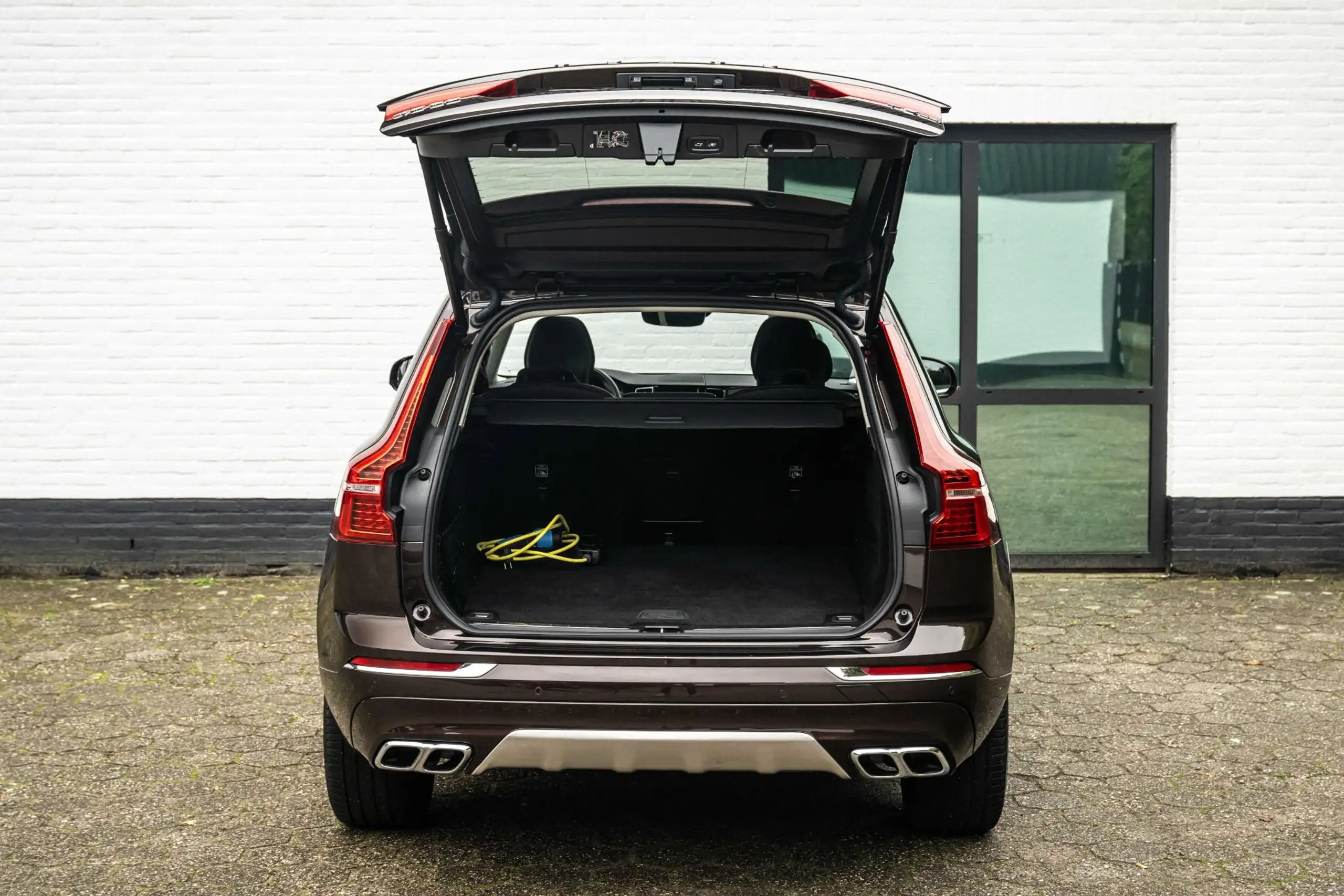 Volvo - XC60