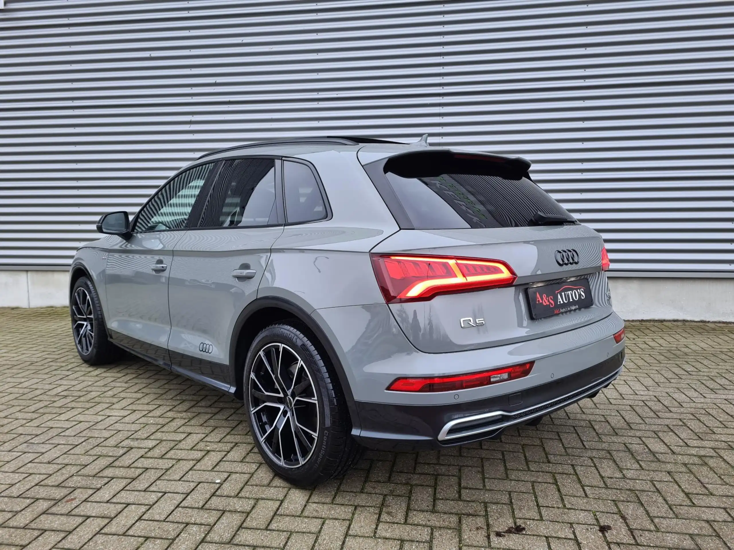 Audi - Q5