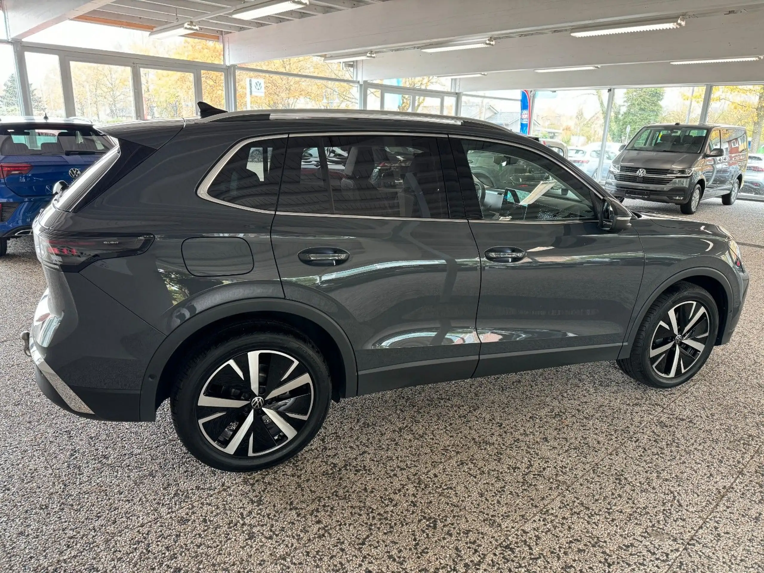 Volkswagen - Tiguan