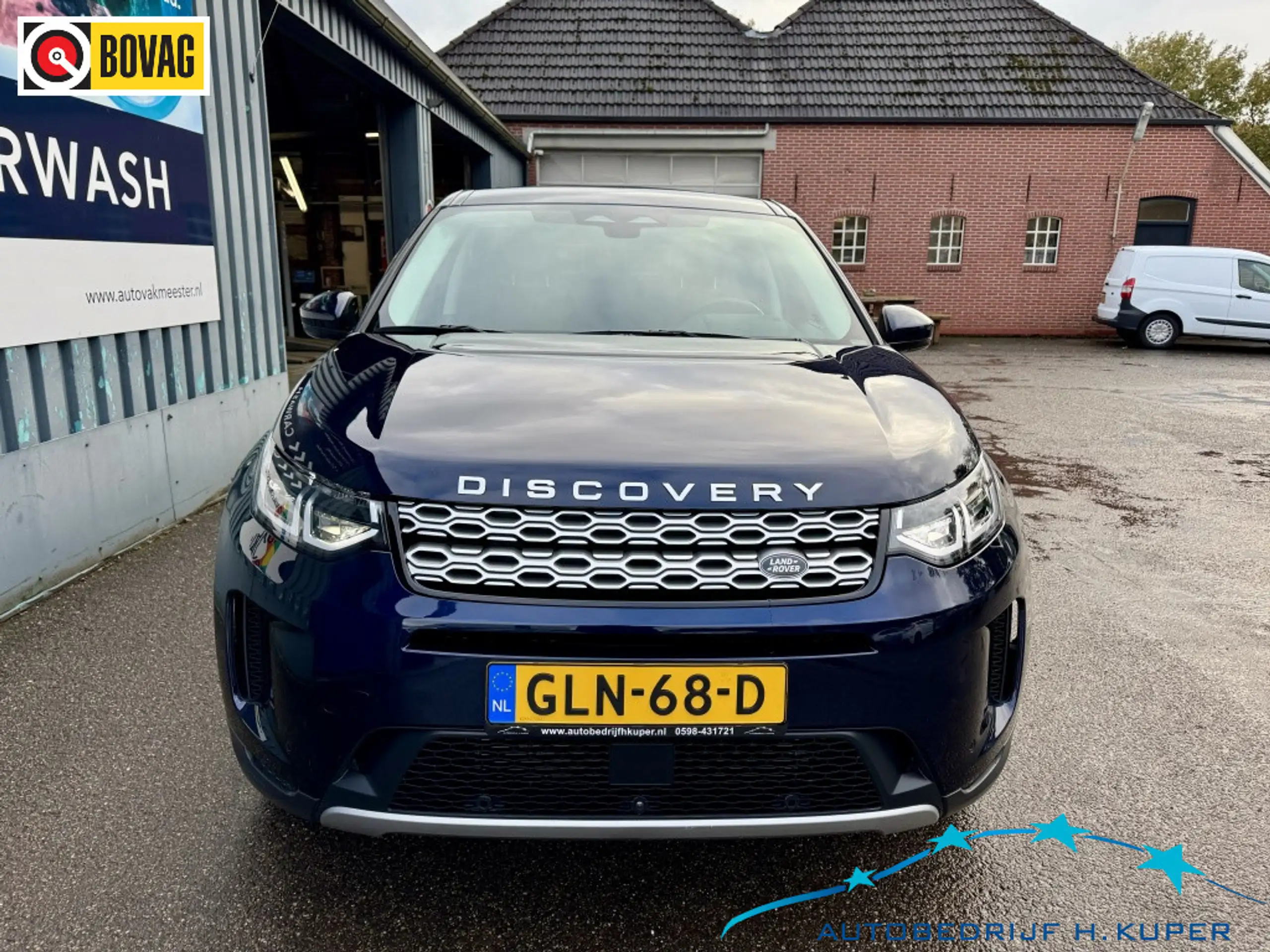 Land Rover - Discovery Sport