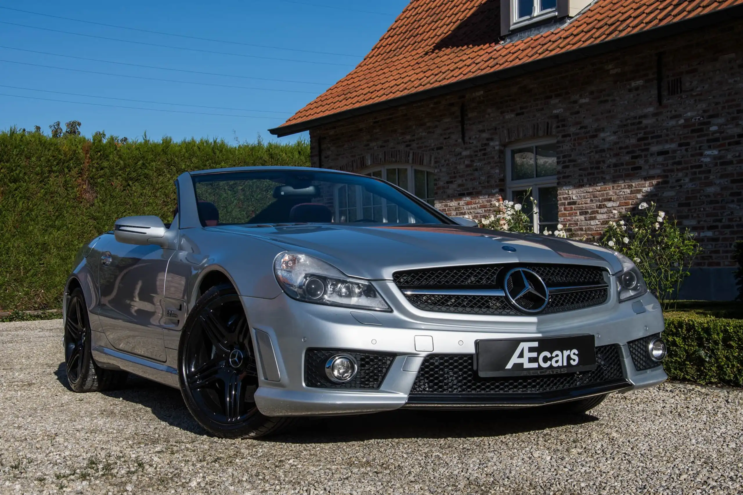 Mercedes-Benz - SL 63 AMG