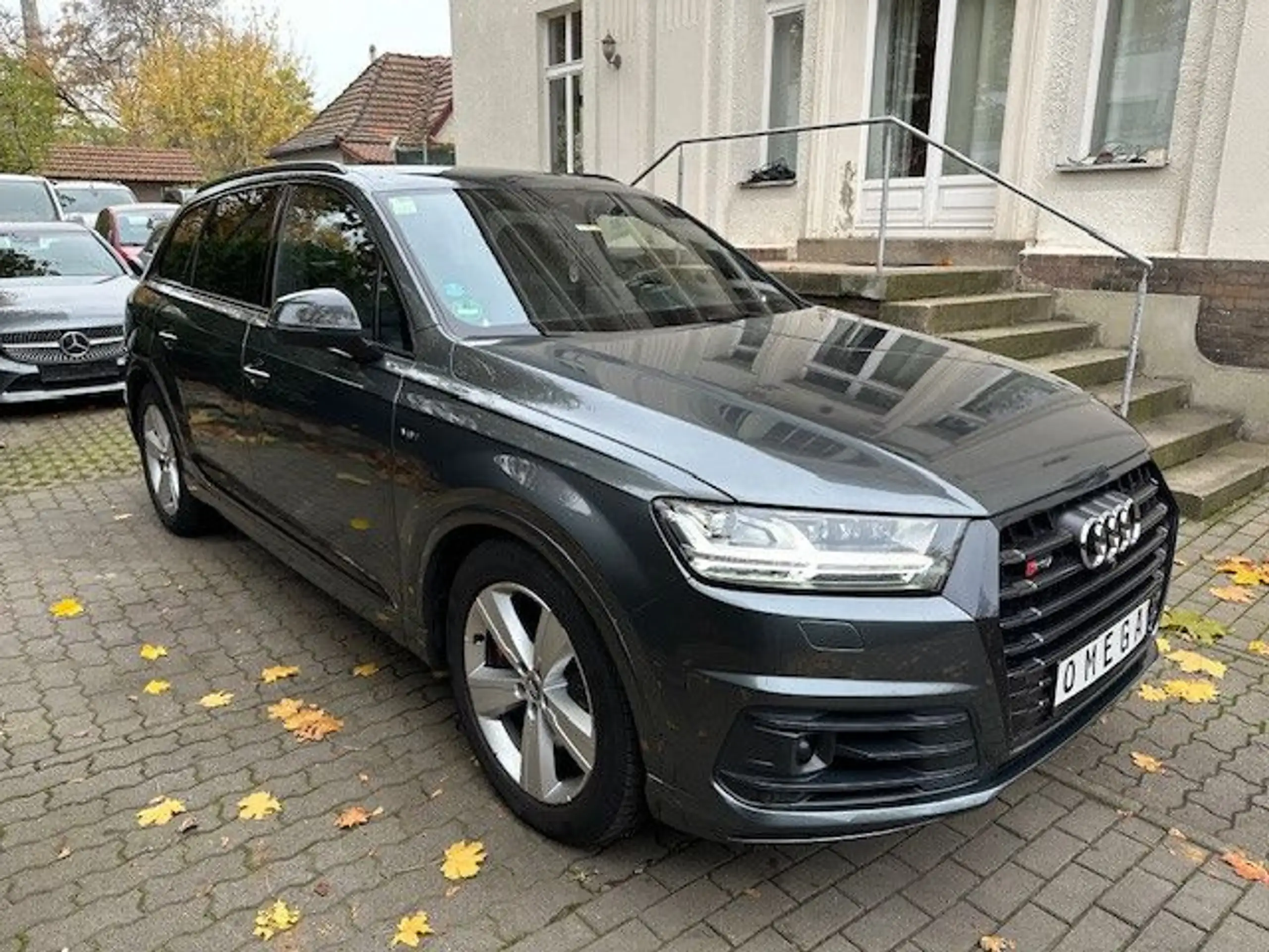 Audi - SQ7