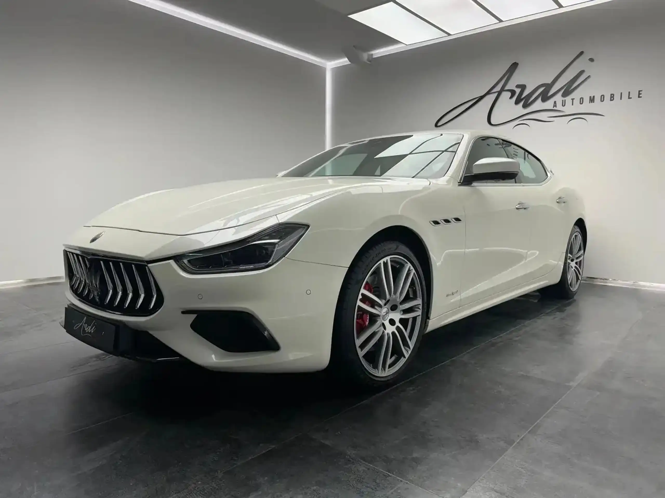 Maserati - Ghibli