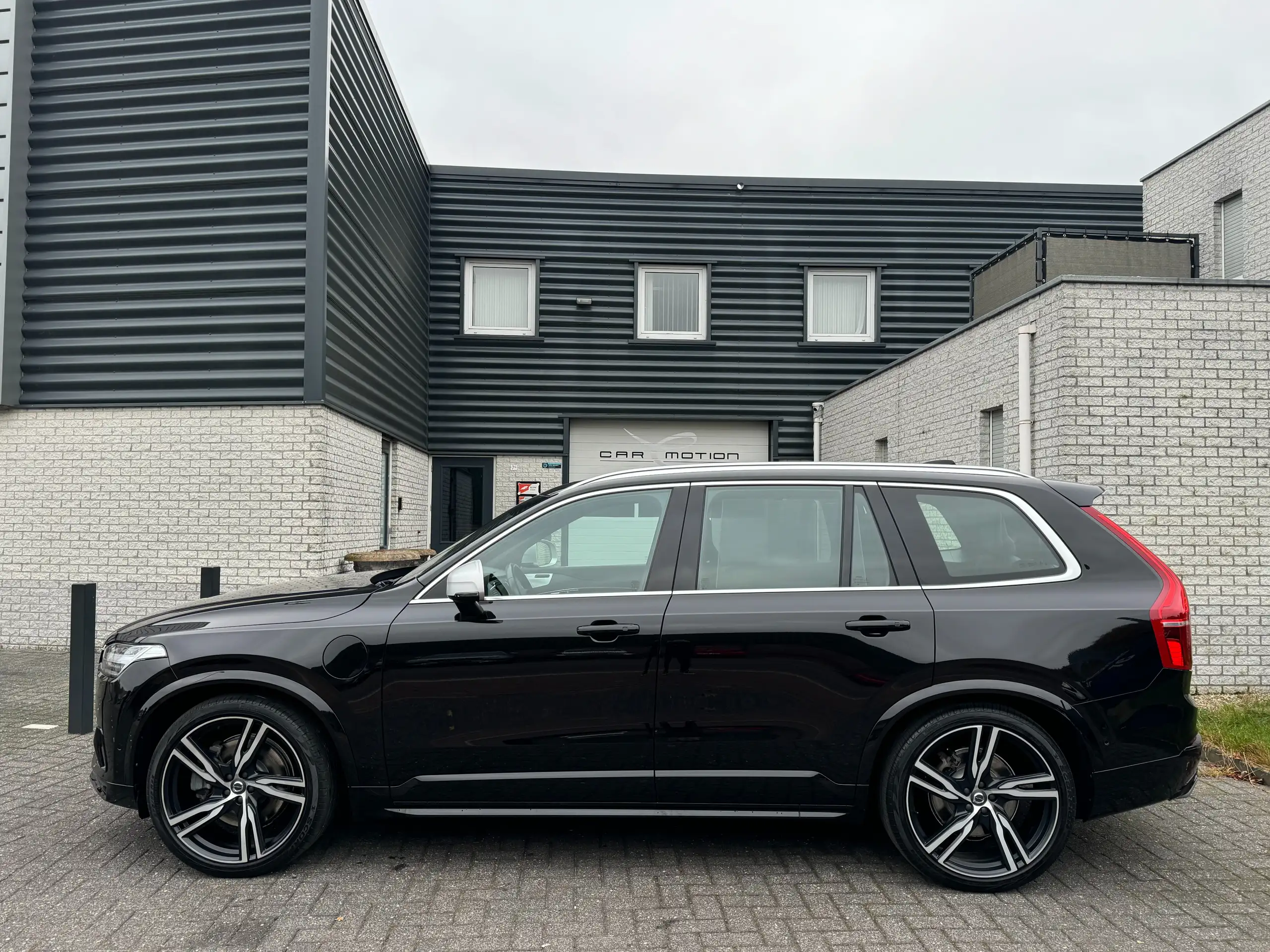 Volvo - XC90