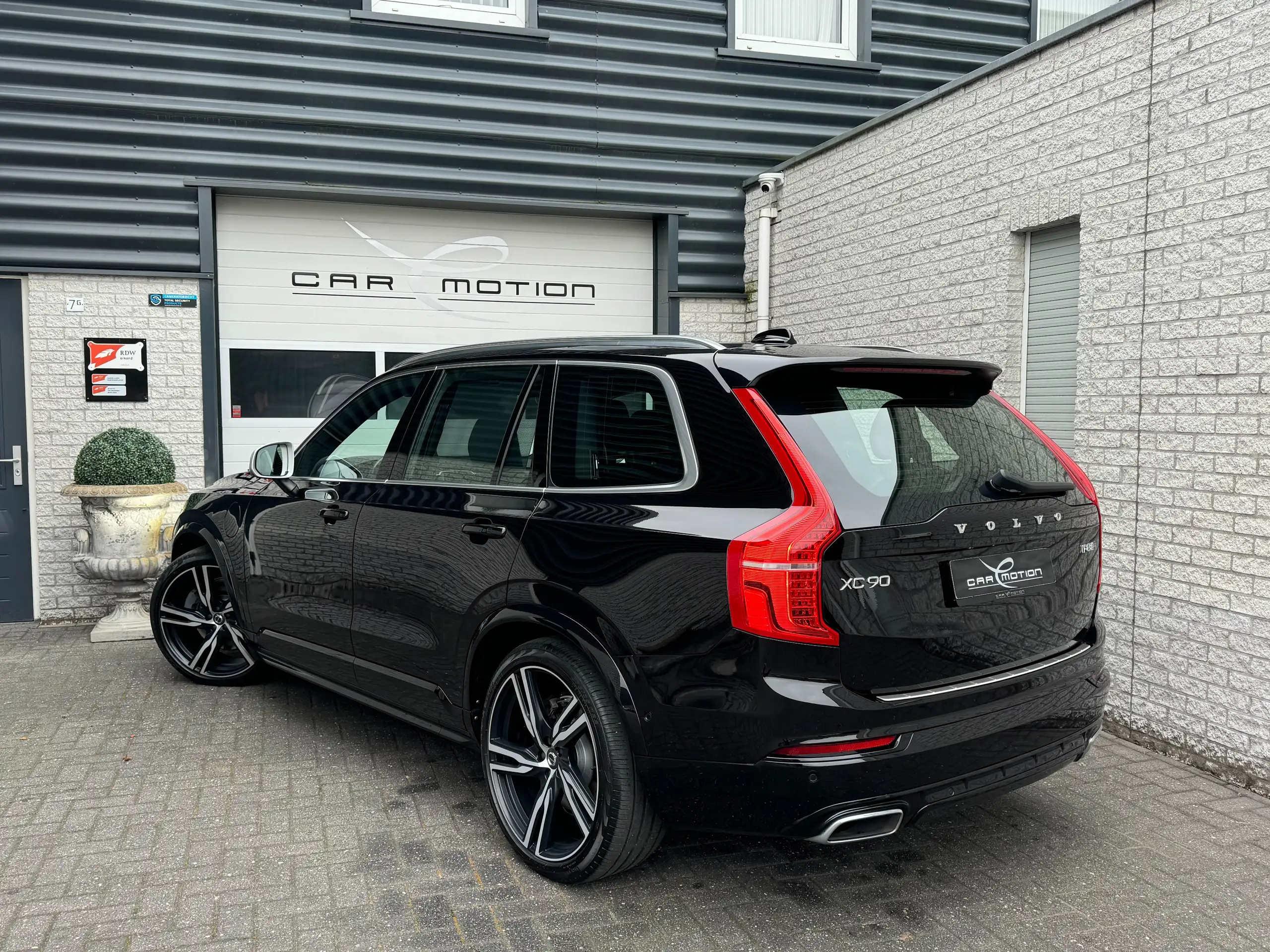 Volvo - XC90