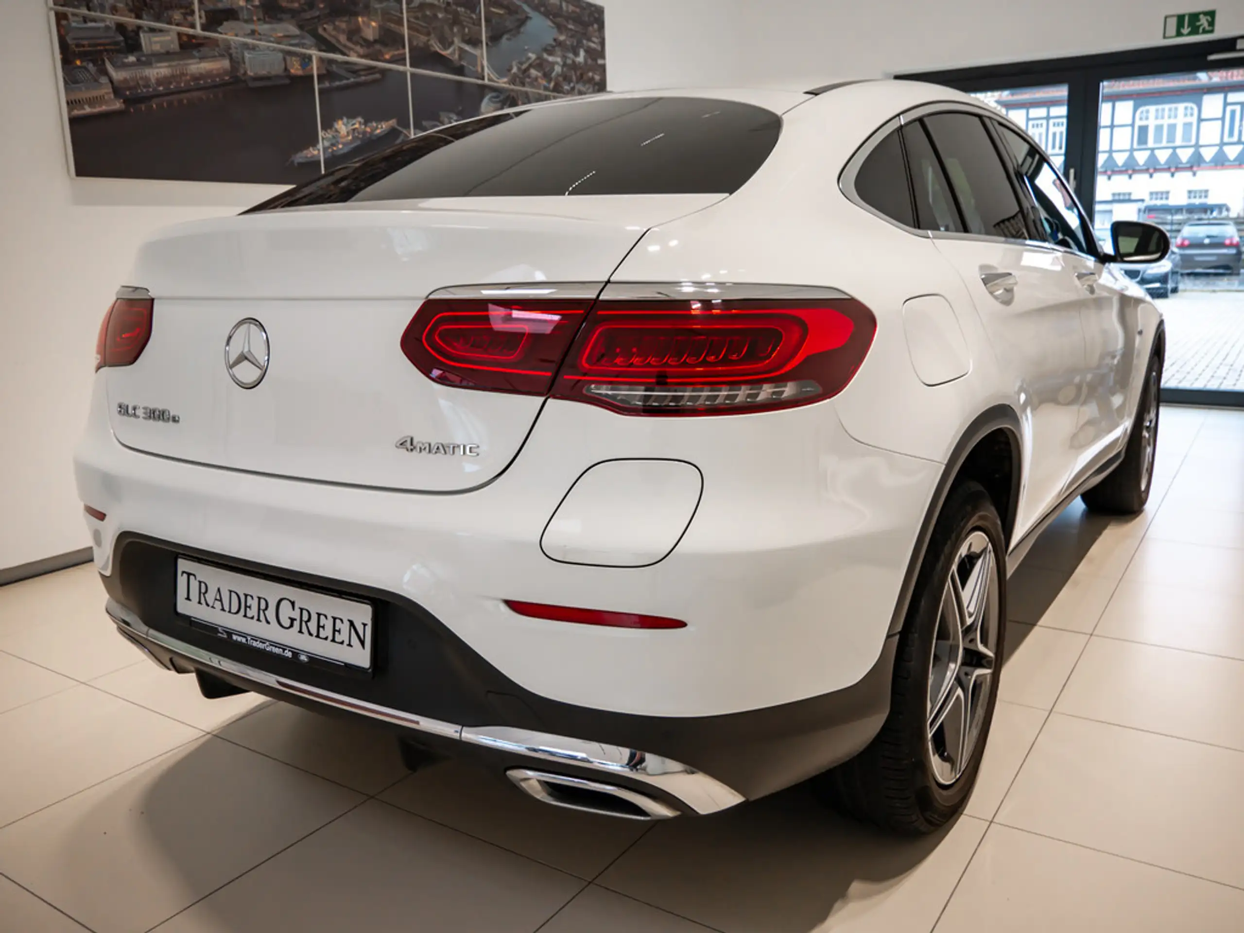 Mercedes-Benz - GLC 300