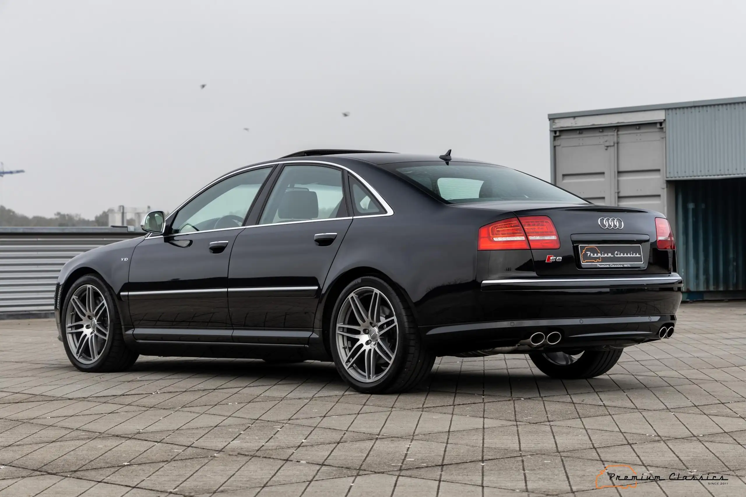 Audi - A8