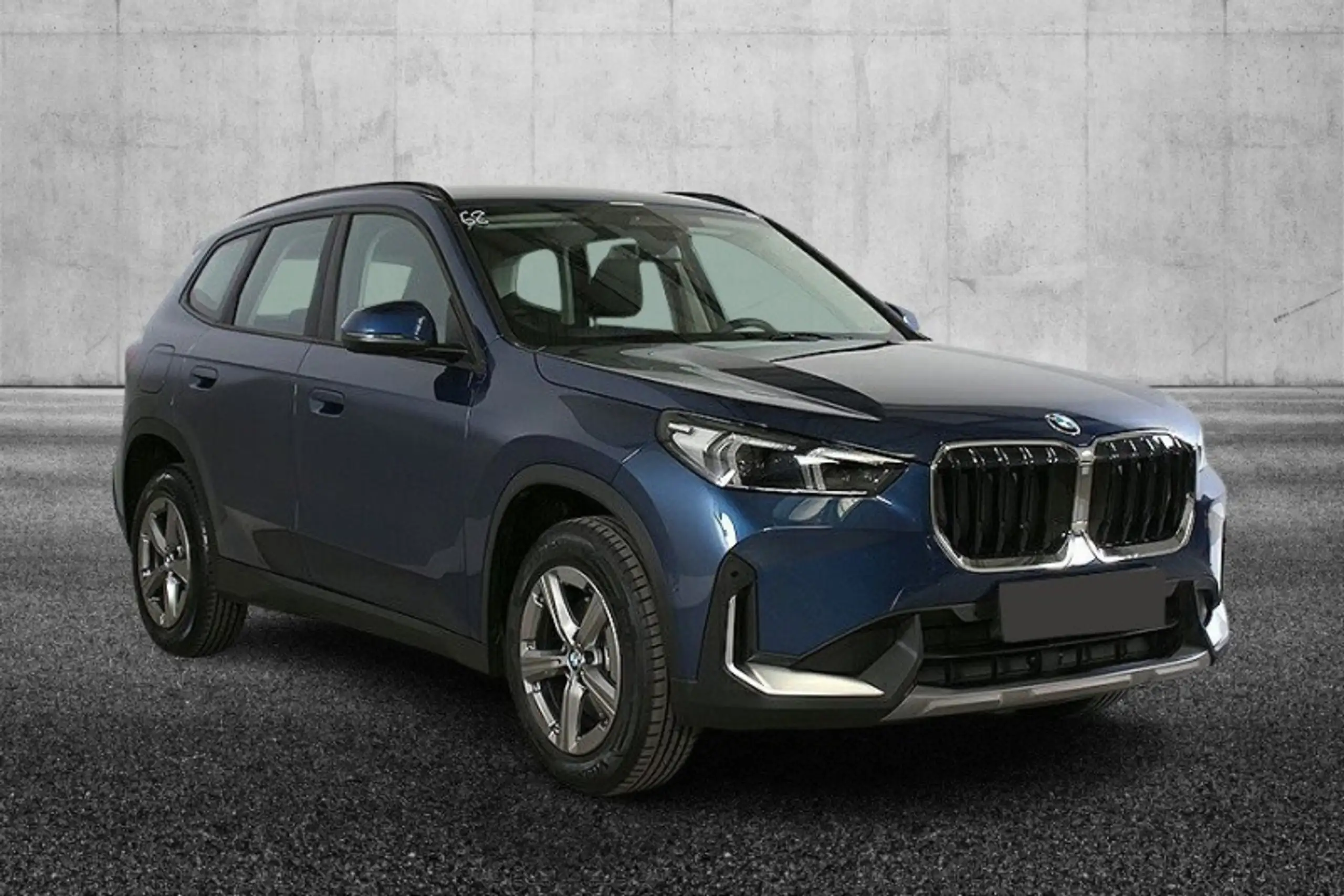 BMW - X1