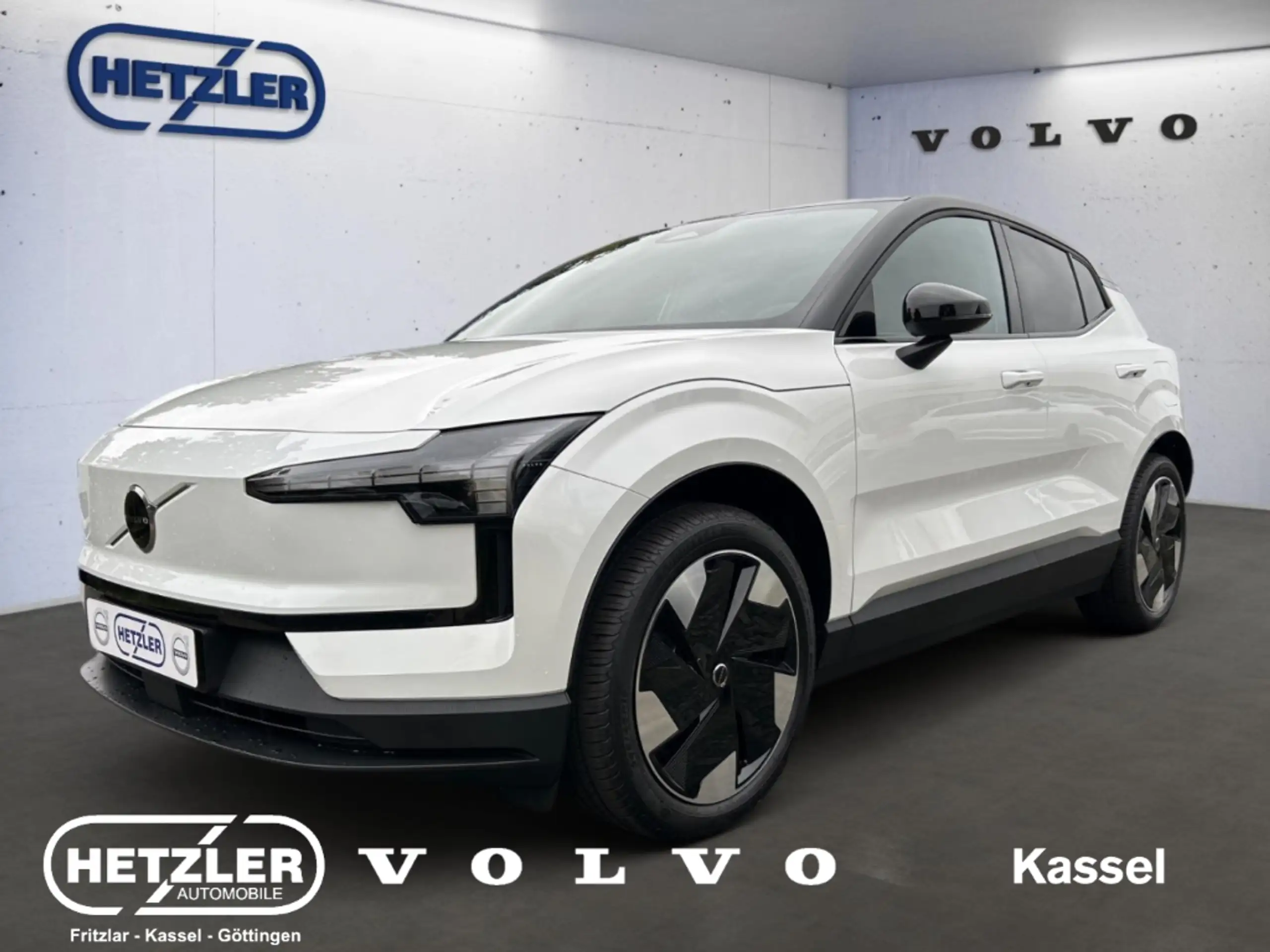 Volvo EX30 2023