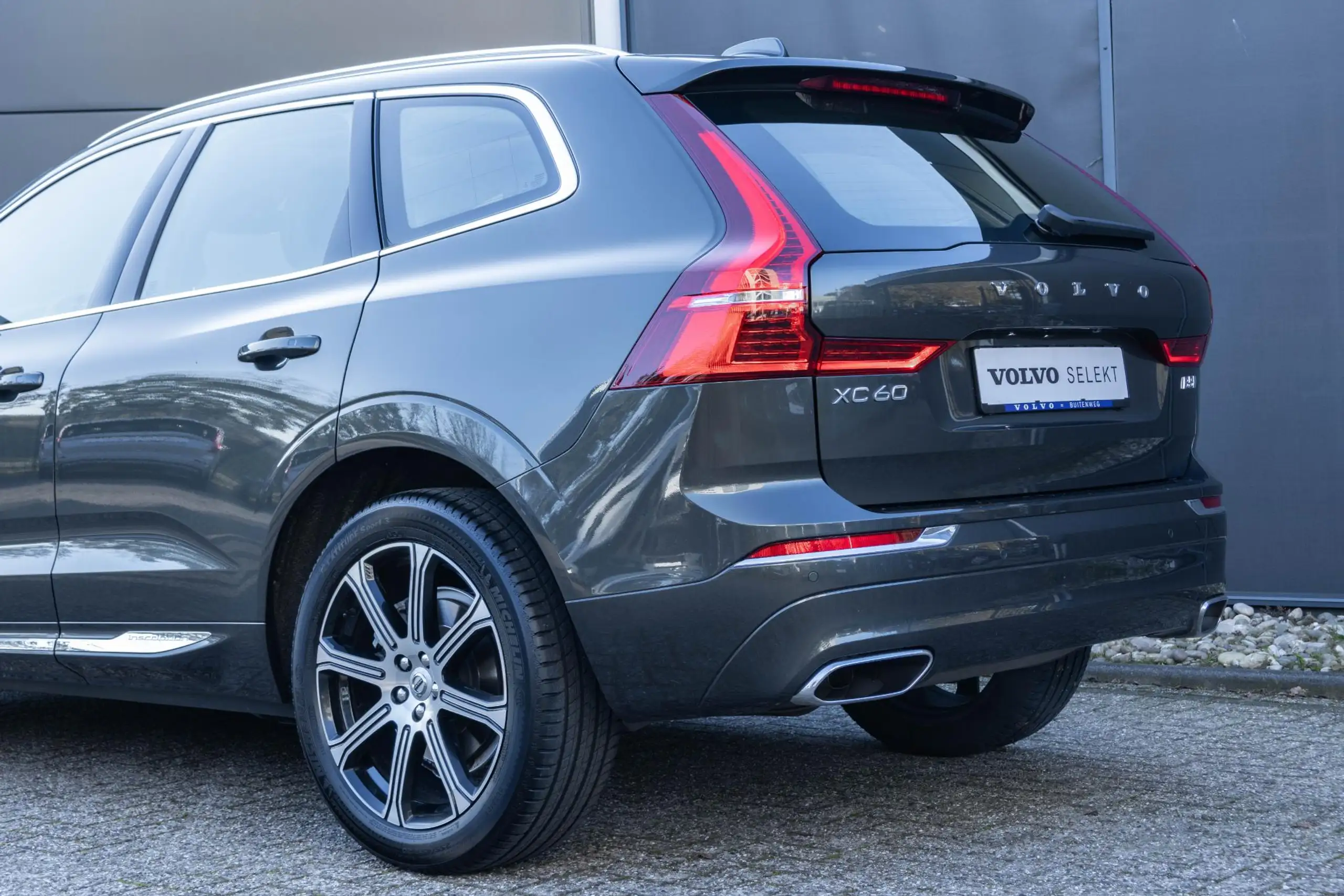 Volvo - XC60