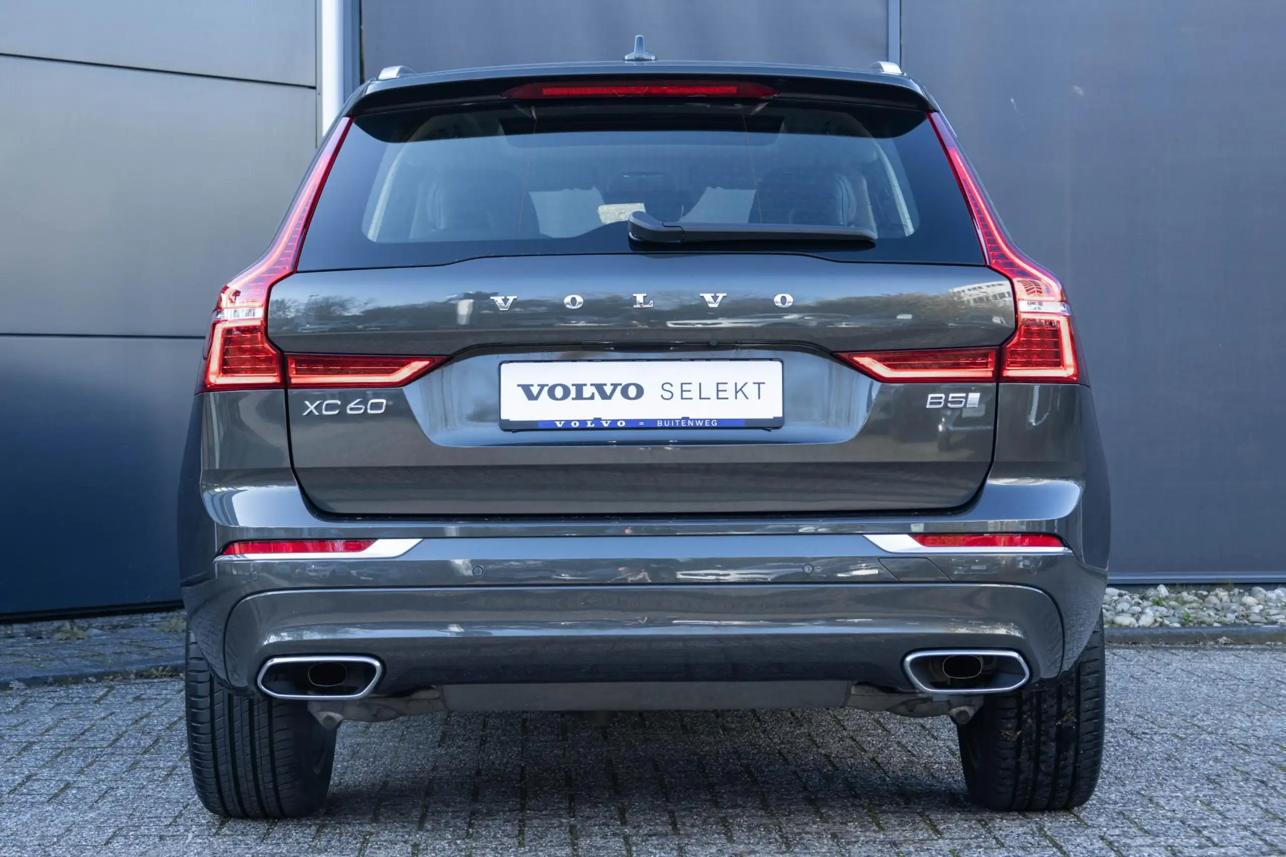 Volvo - XC60