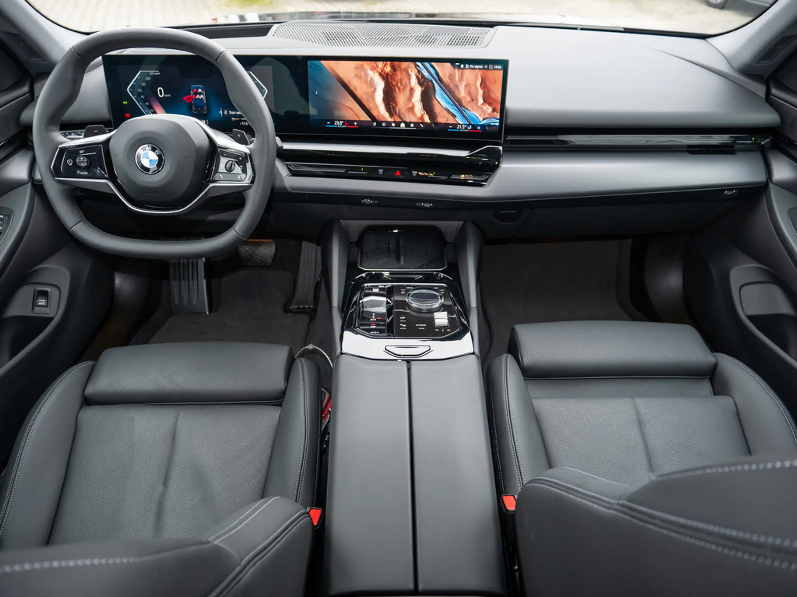 BMW - 520