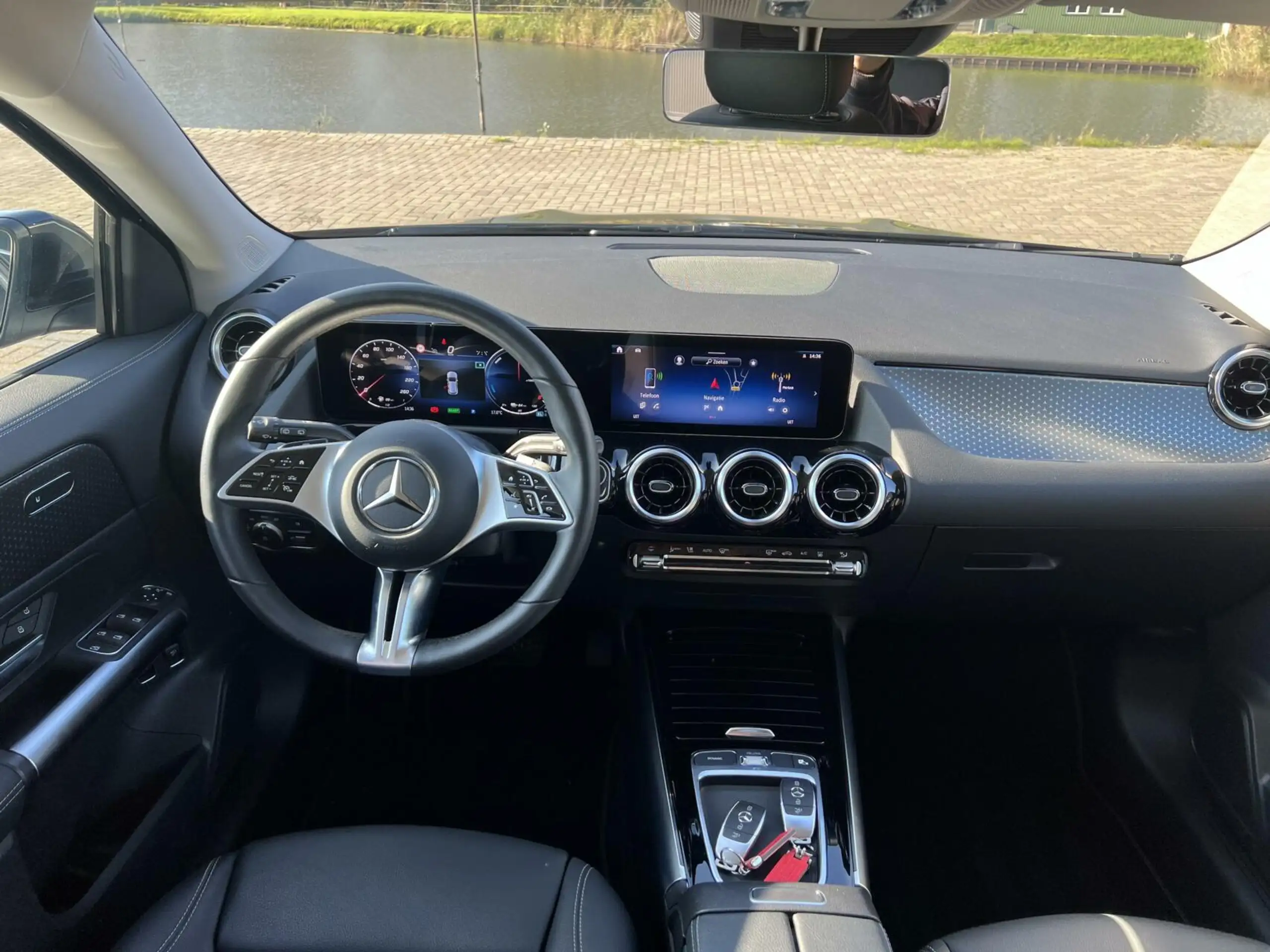 Mercedes-Benz - GLA 250