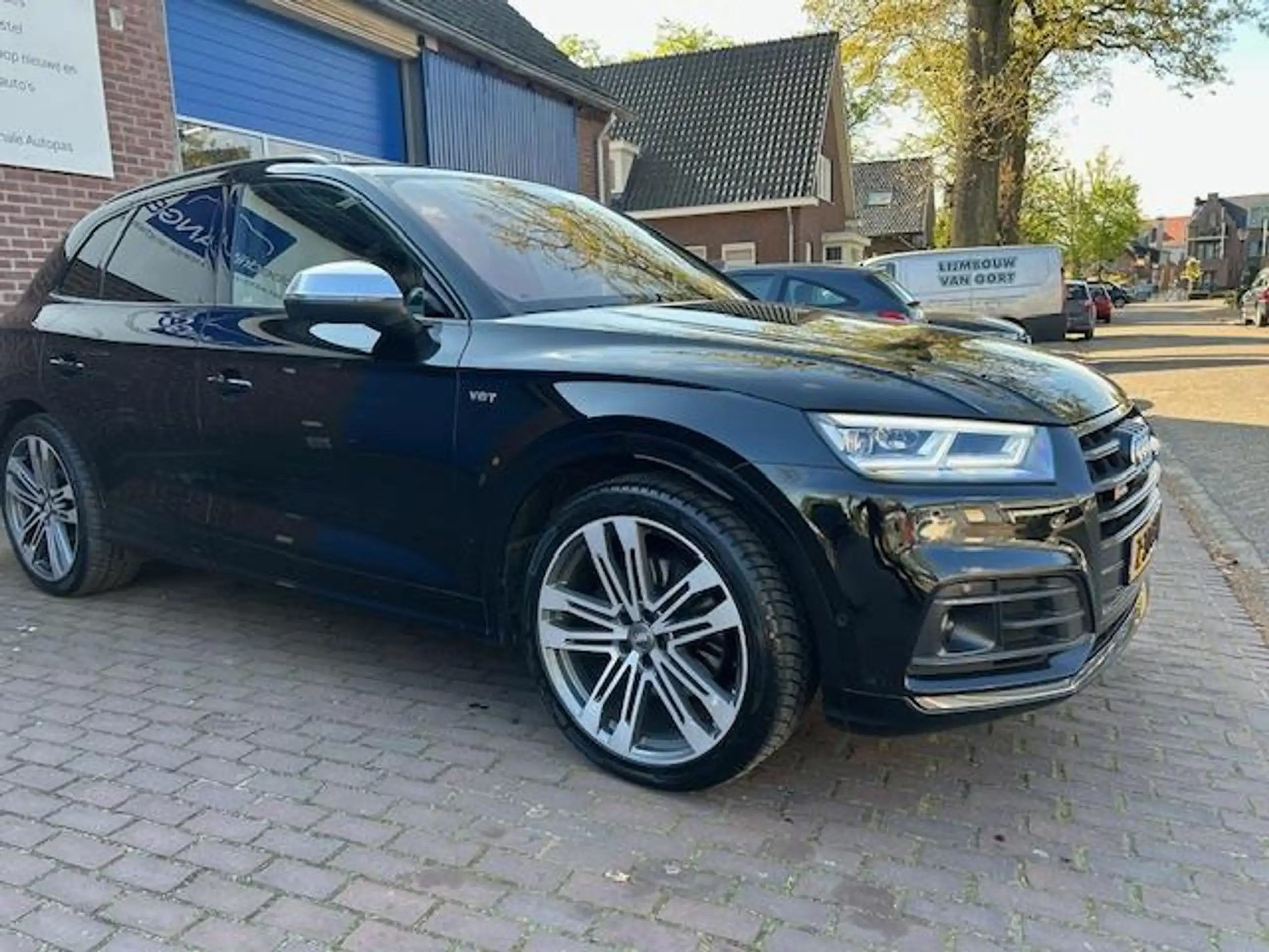 Audi - Q5