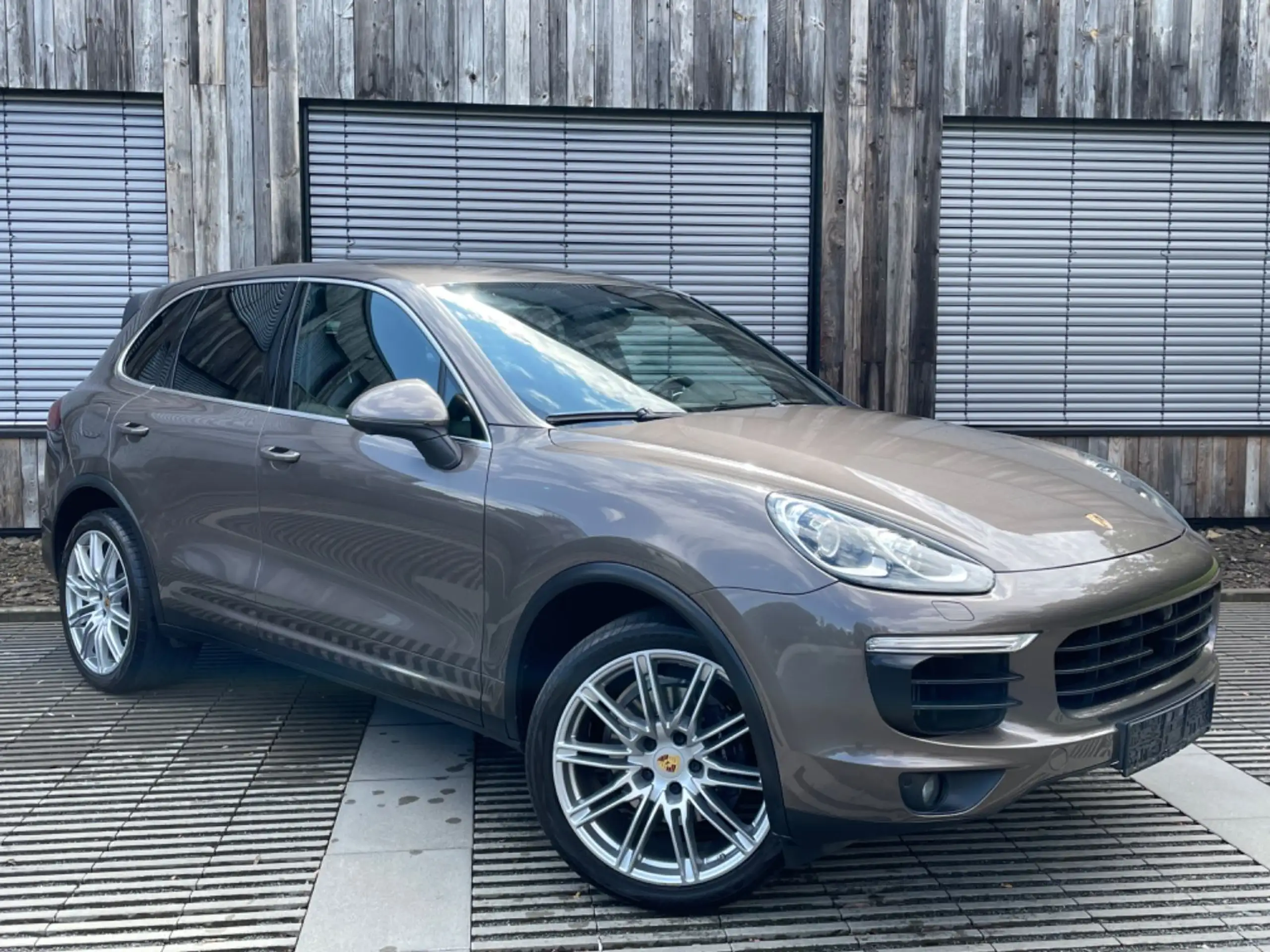 Porsche - Cayenne