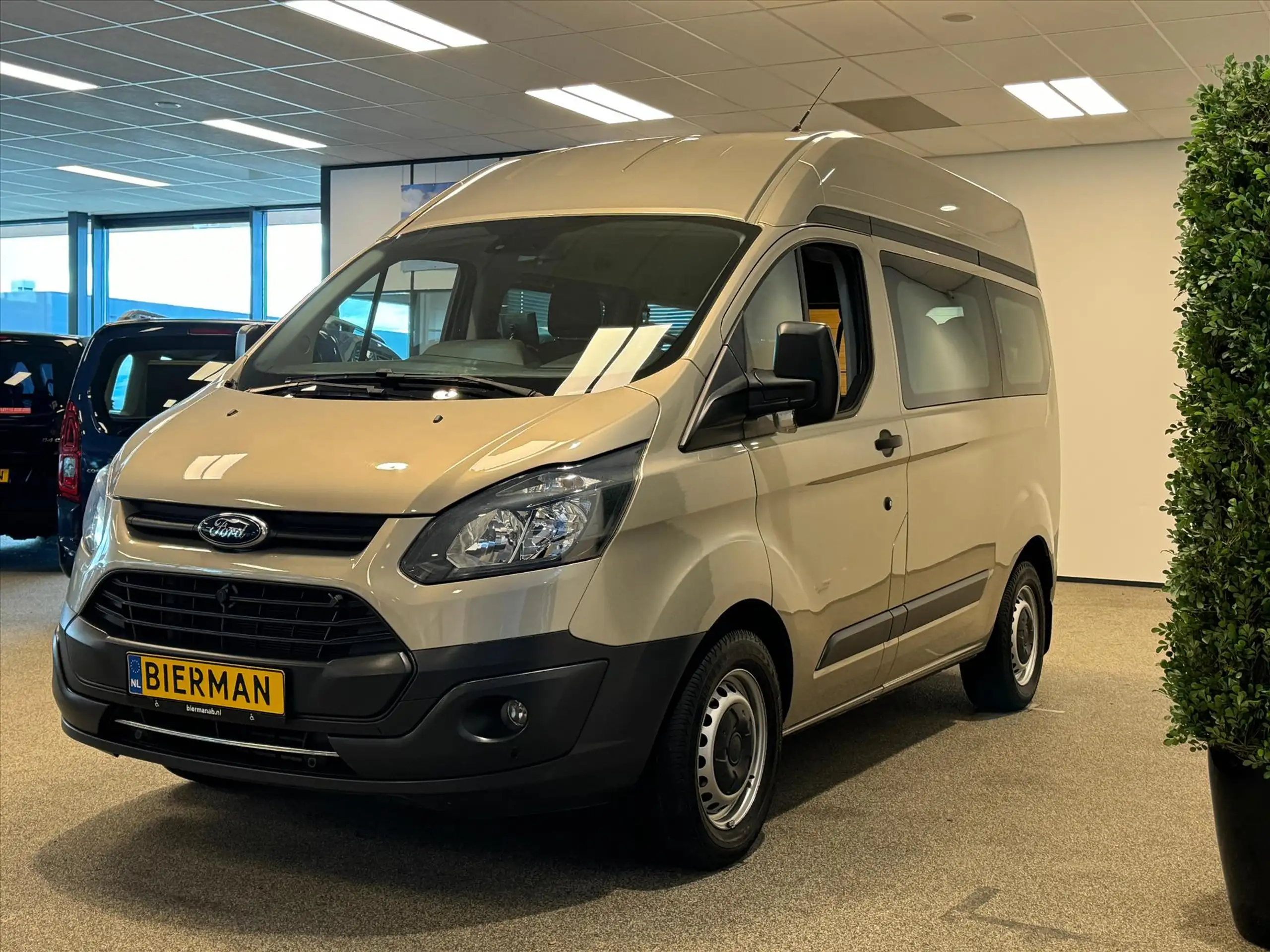 Ford - Transit Custom