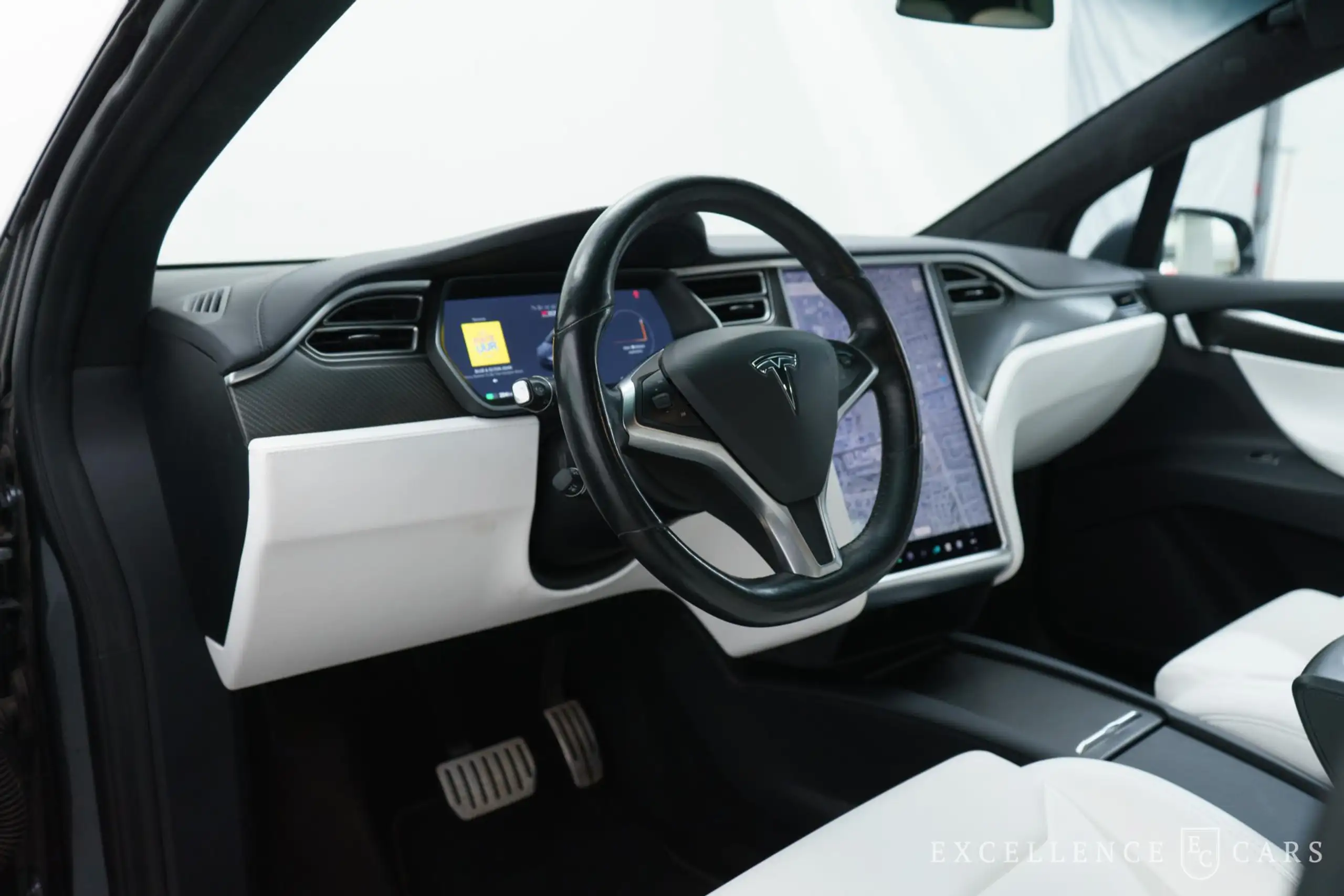 Tesla - Model X