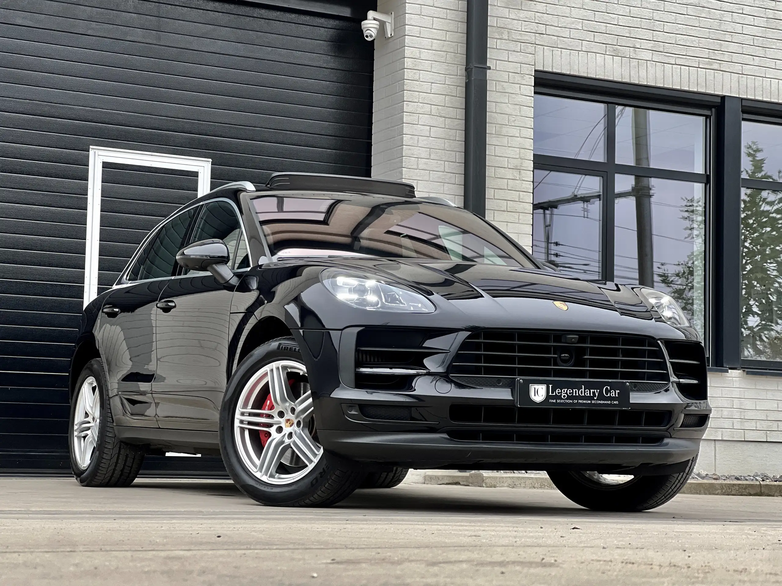 Porsche - Macan