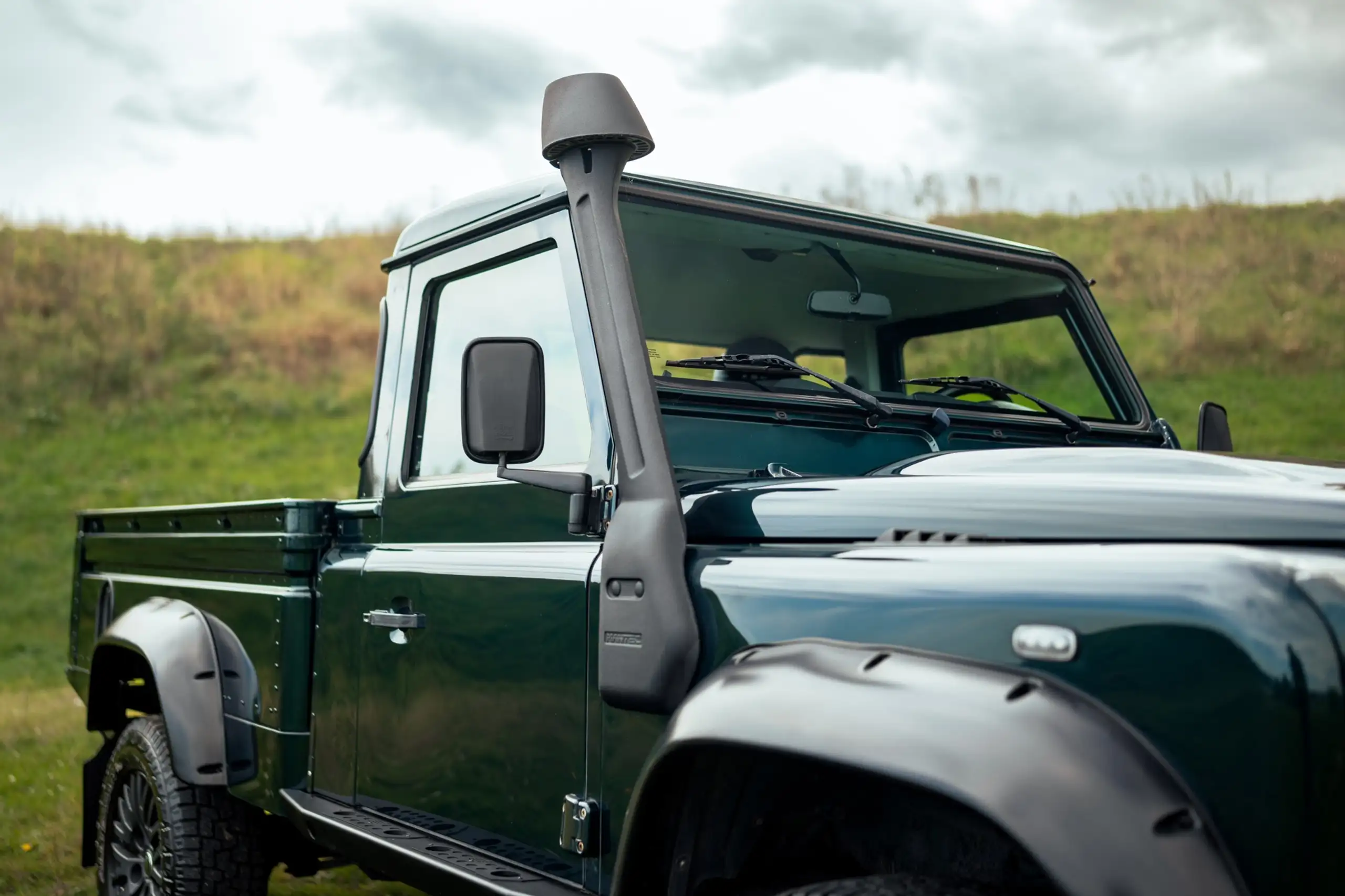 Land Rover - Defender