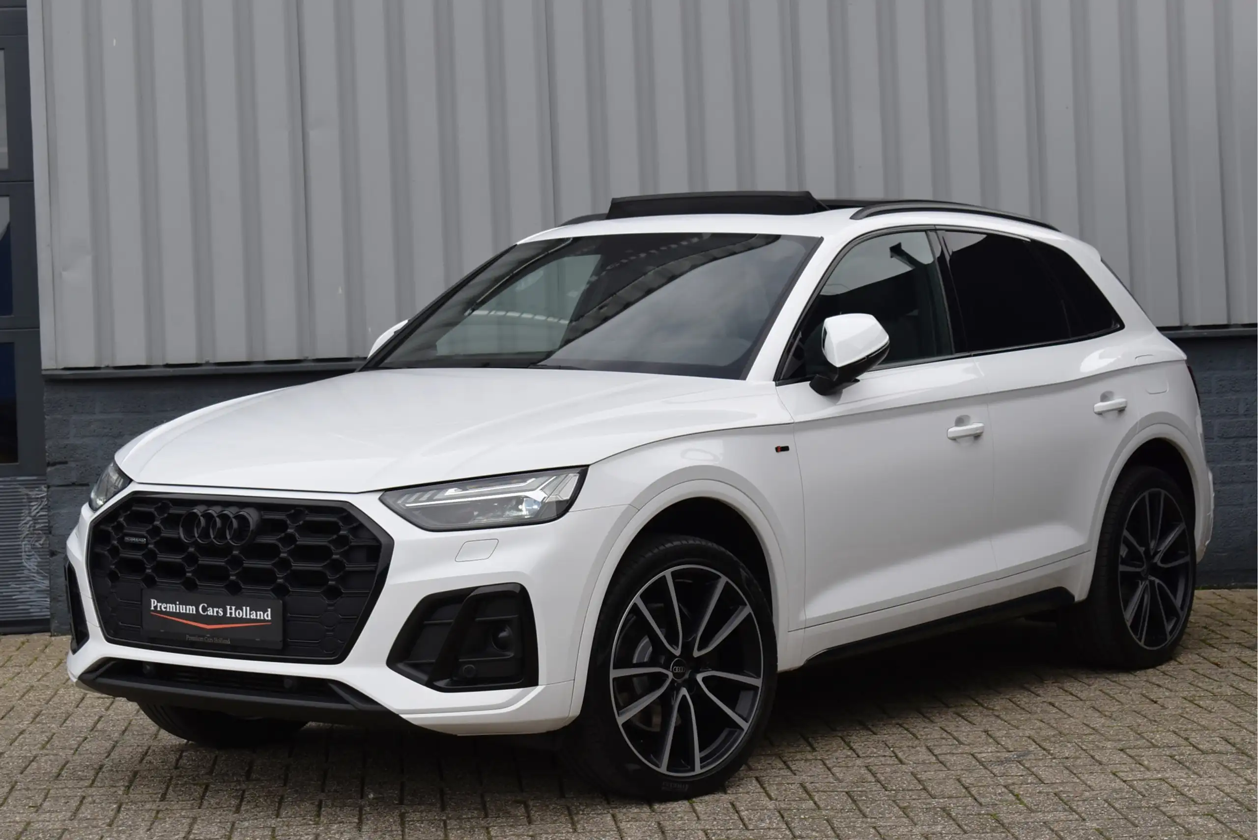 Audi - Q5