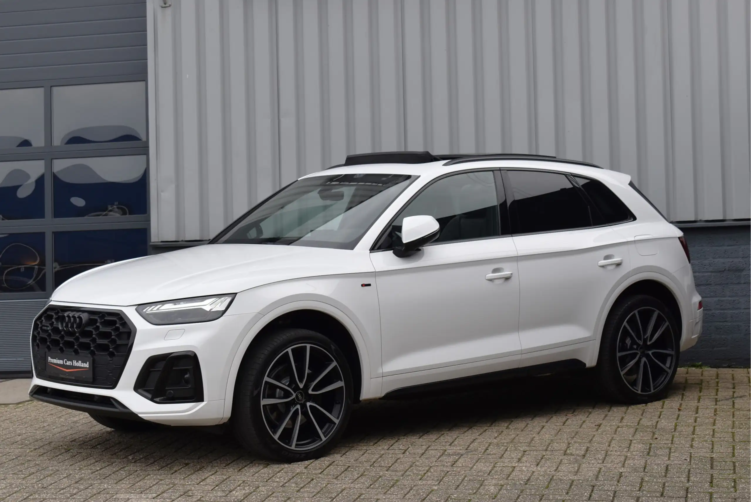 Audi - Q5